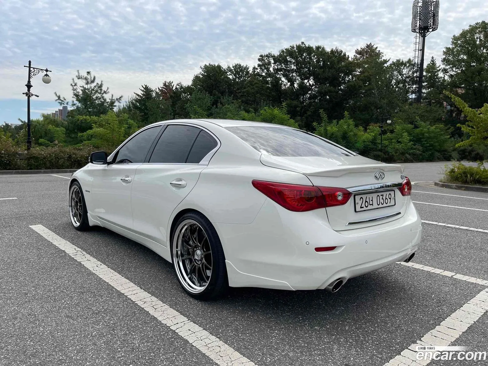 Infiniti Q50 2015 — 11