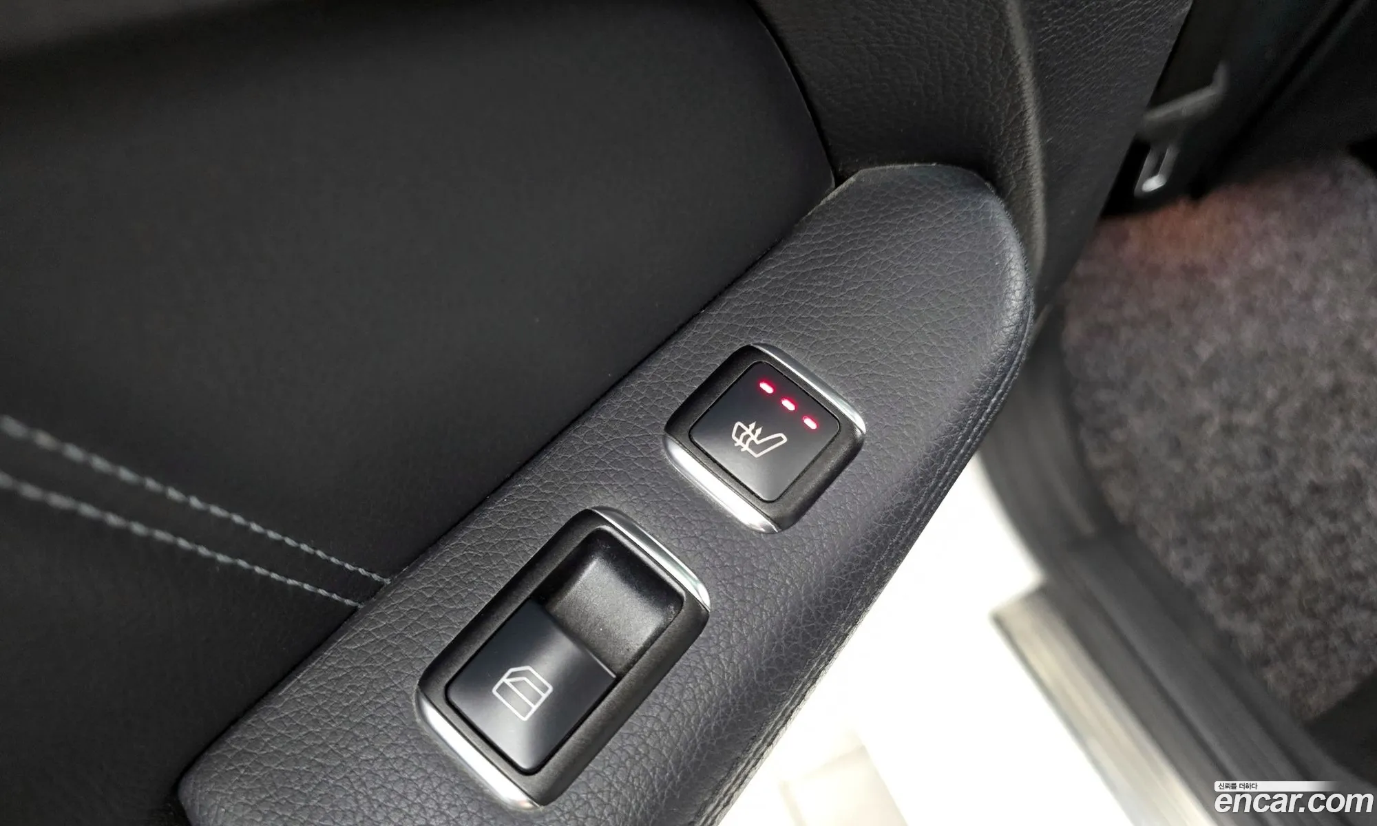 Mercedes-Benz E-Class W212 2014 WDDHF0CB1EA965004 — 10