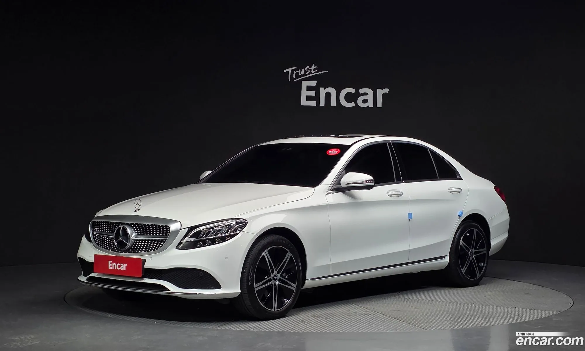 Mercedes-Benz C-Class W205 2019 — 16