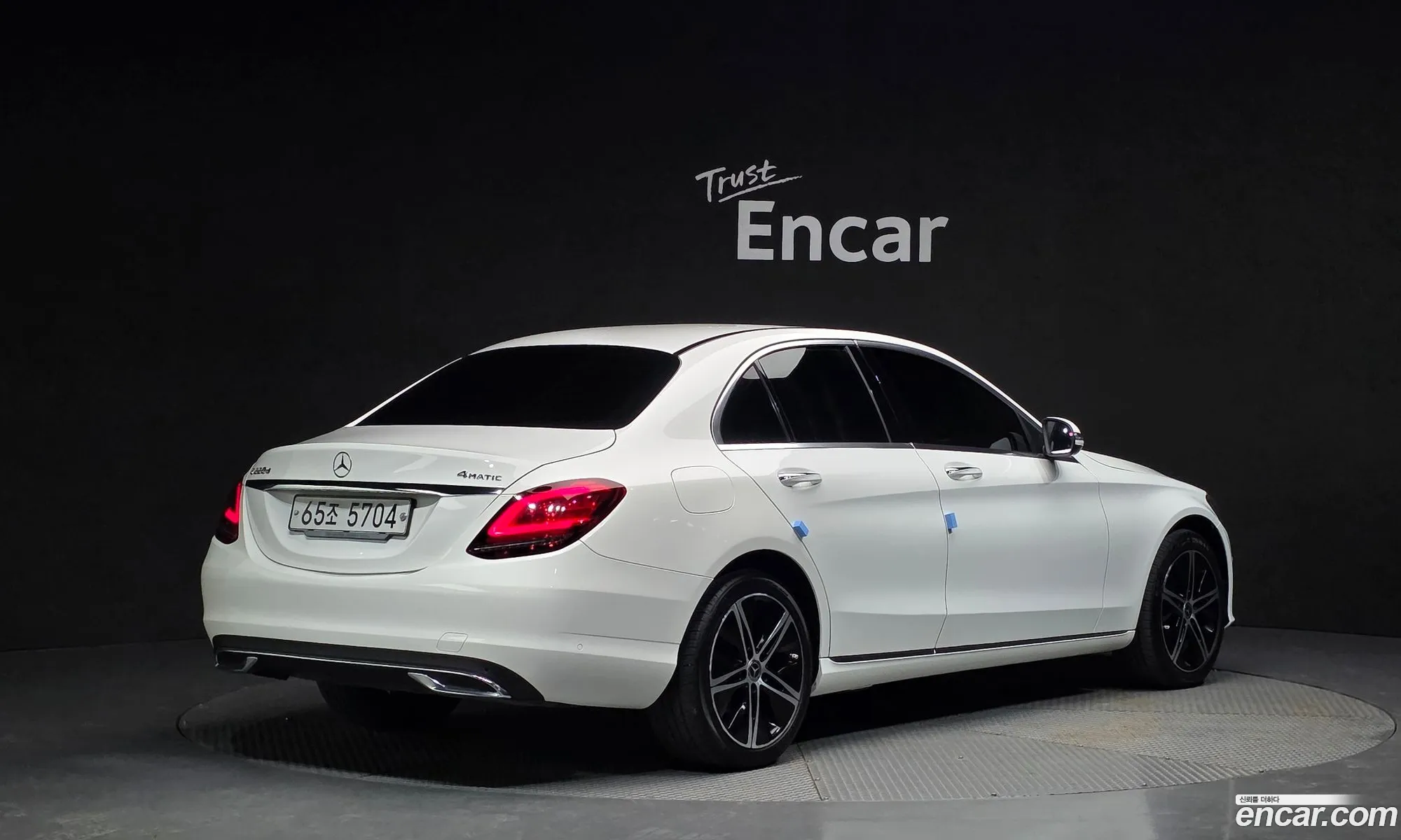 Mercedes-Benz C-Class W205 2019 — 14