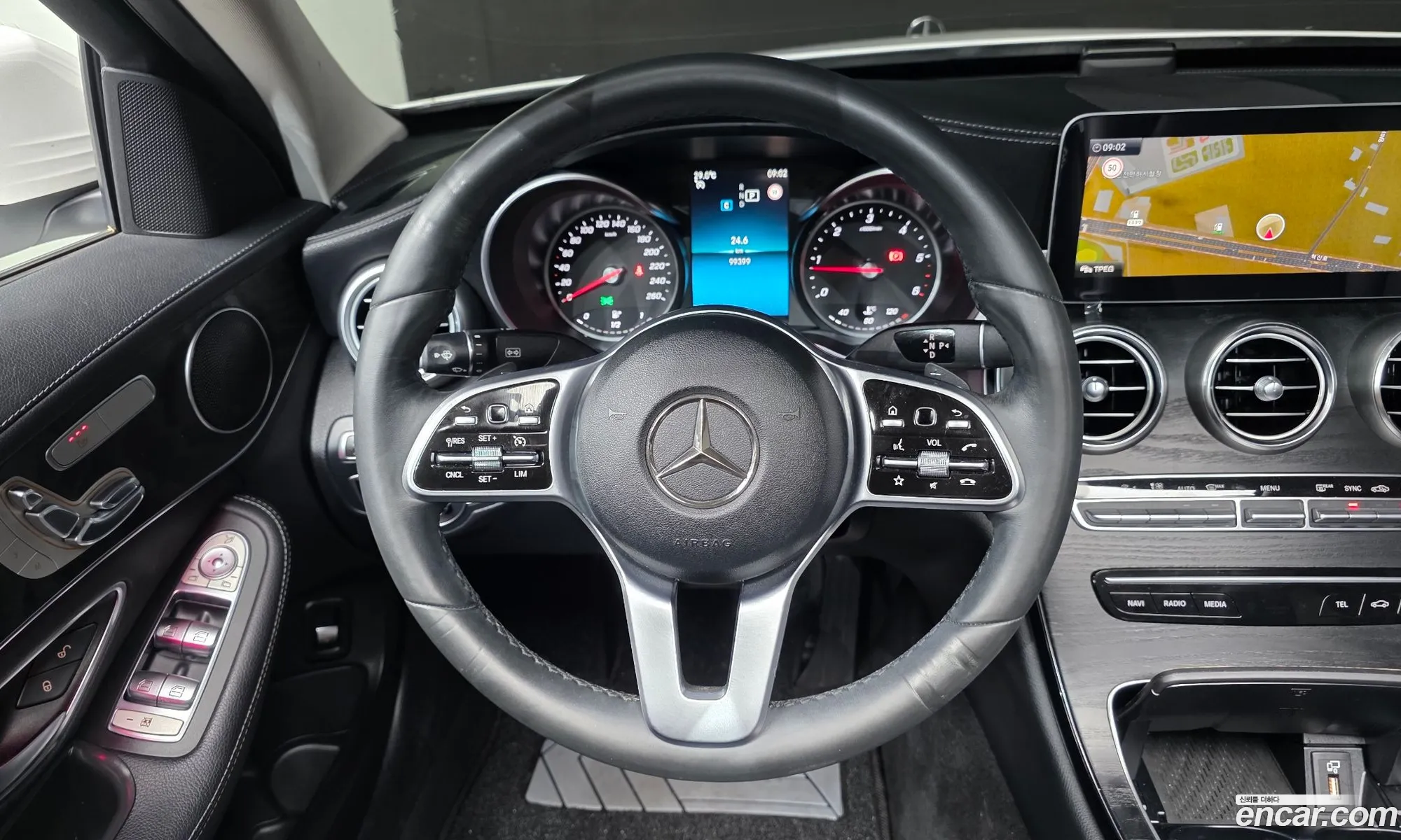 Mercedes-Benz C-Class W205 2019 — 12