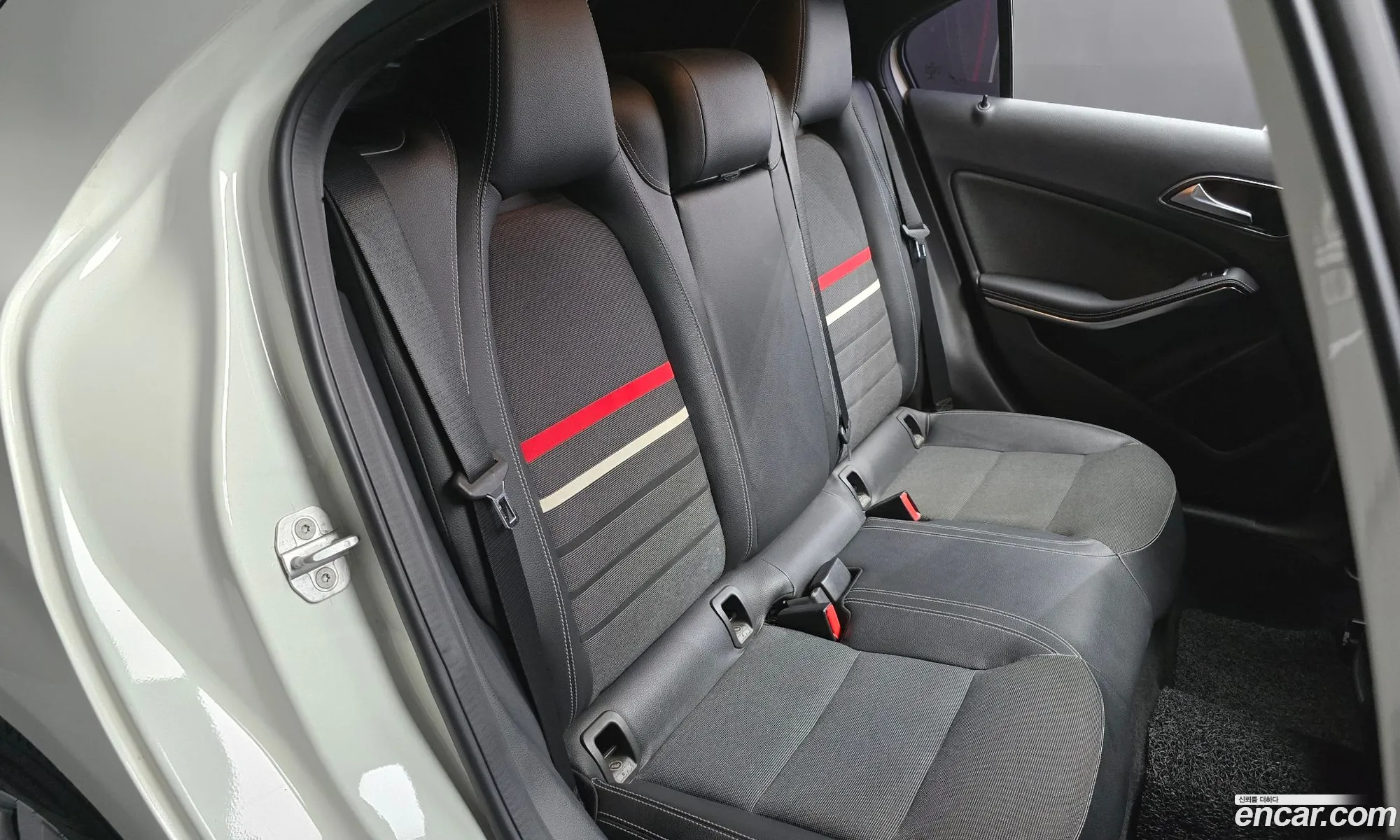 Mercedes-Benz A-Class W176 2015 WDDBF1CB2FJ331018 — 8