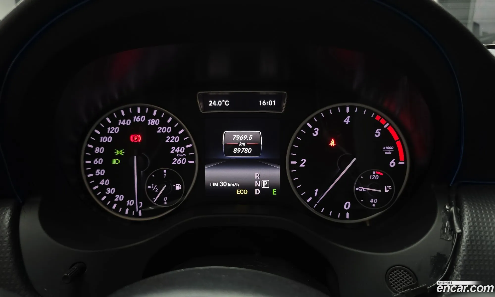 Mercedes-Benz A-Class W176 2015 WDDBF1CB2FJ331018 — 5