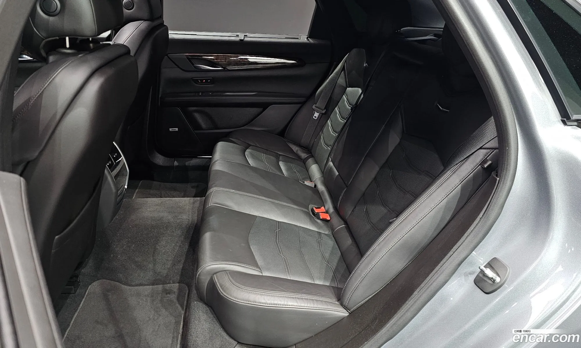 Cadillac CT6 2018 — 11