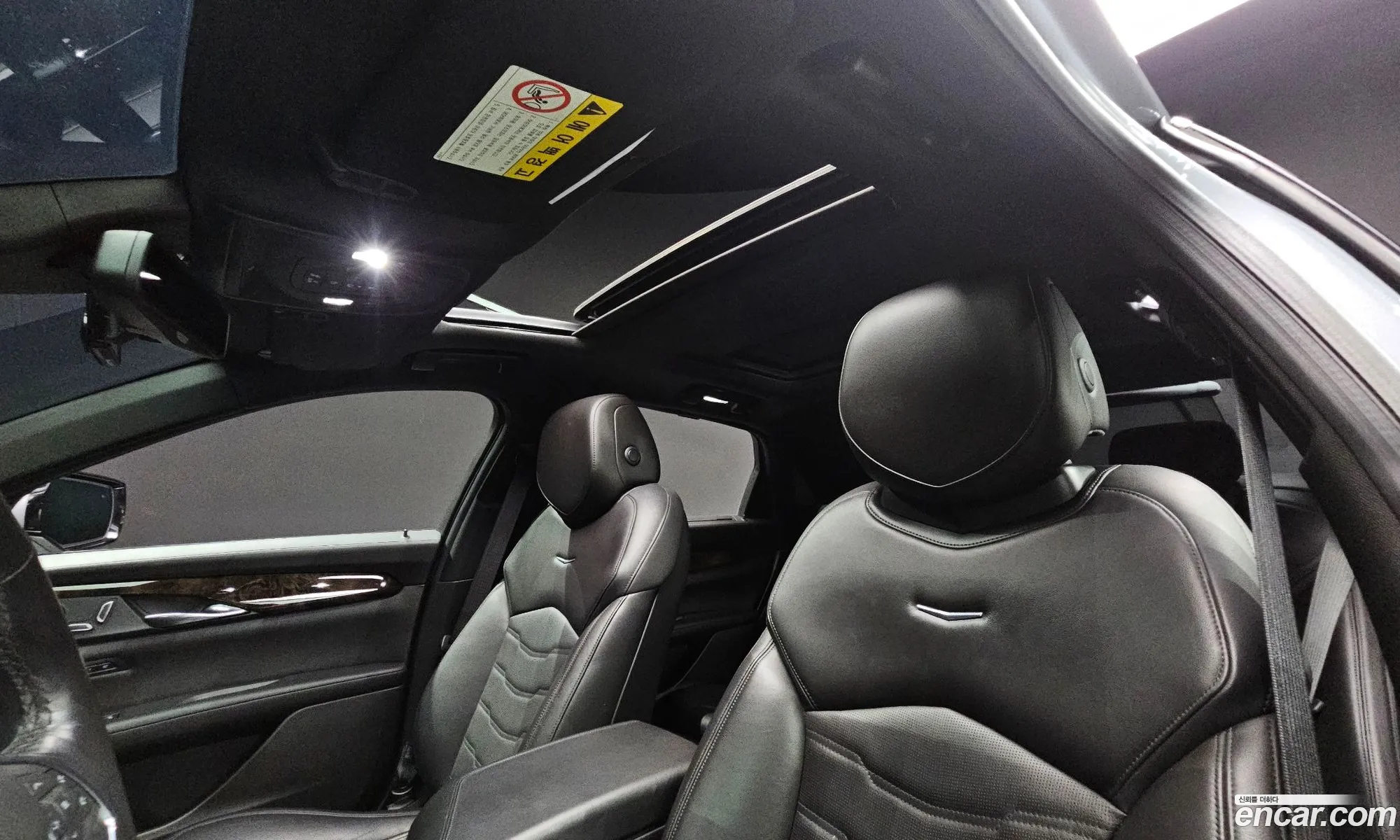 Cadillac CT6 2018 — 16
