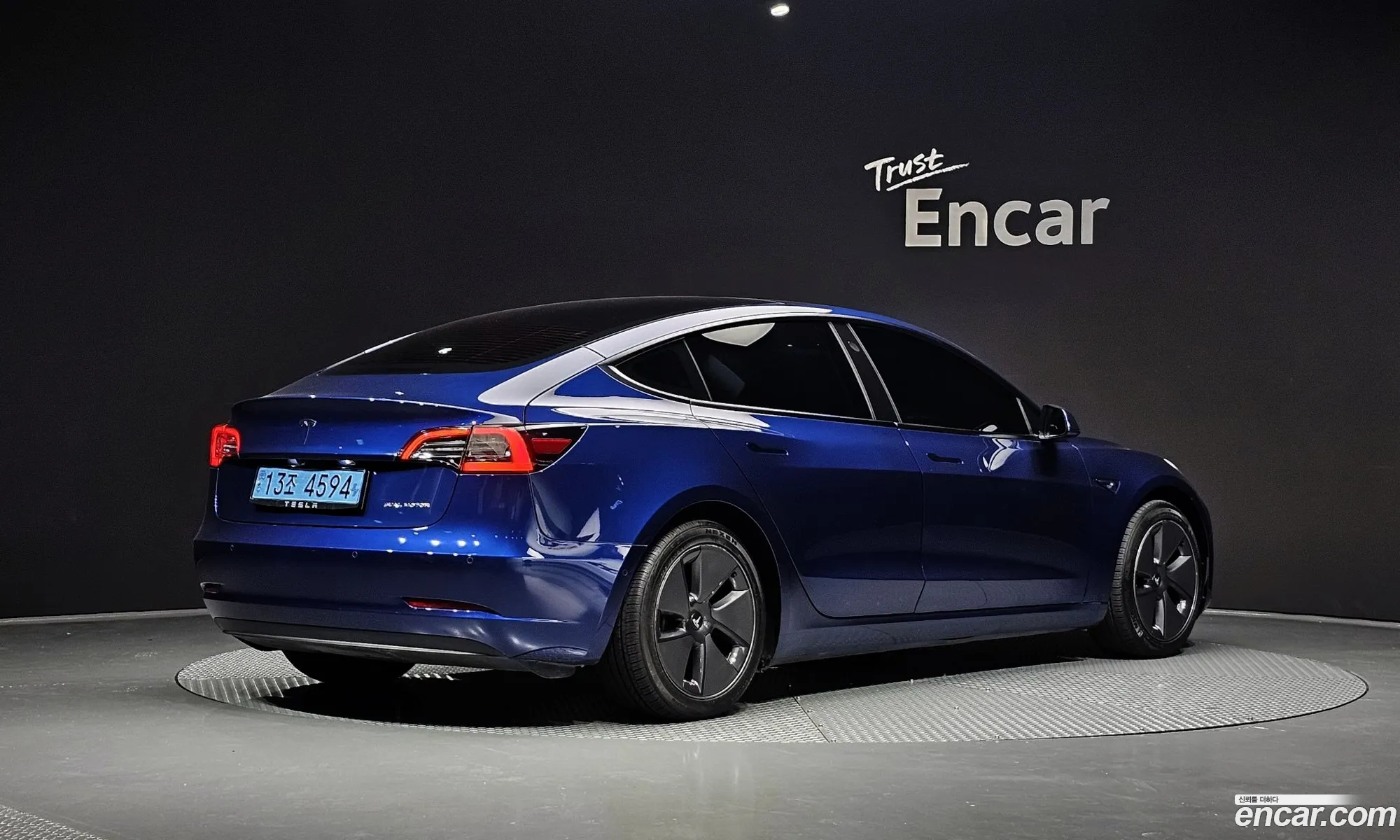 Tesla Model 3 2022 — 7