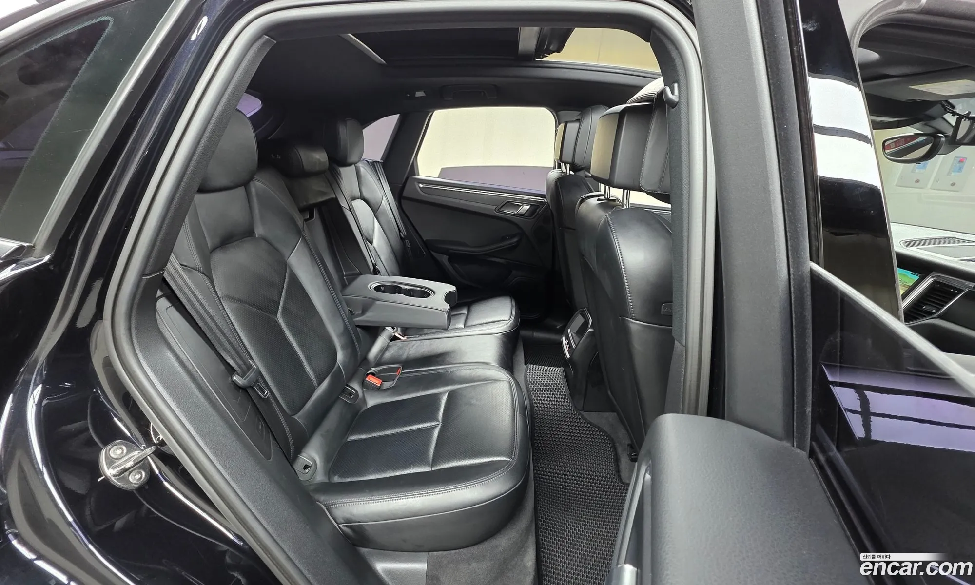 Porsche Macan 2014 WP1AA2958FLB03510 — 12