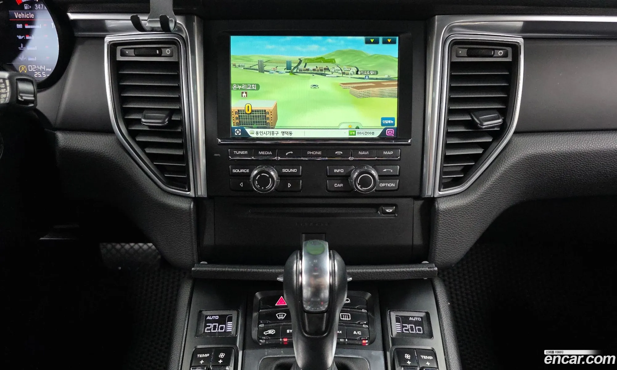 Porsche Macan 2014 WP1AA2958FLB03510 — 17