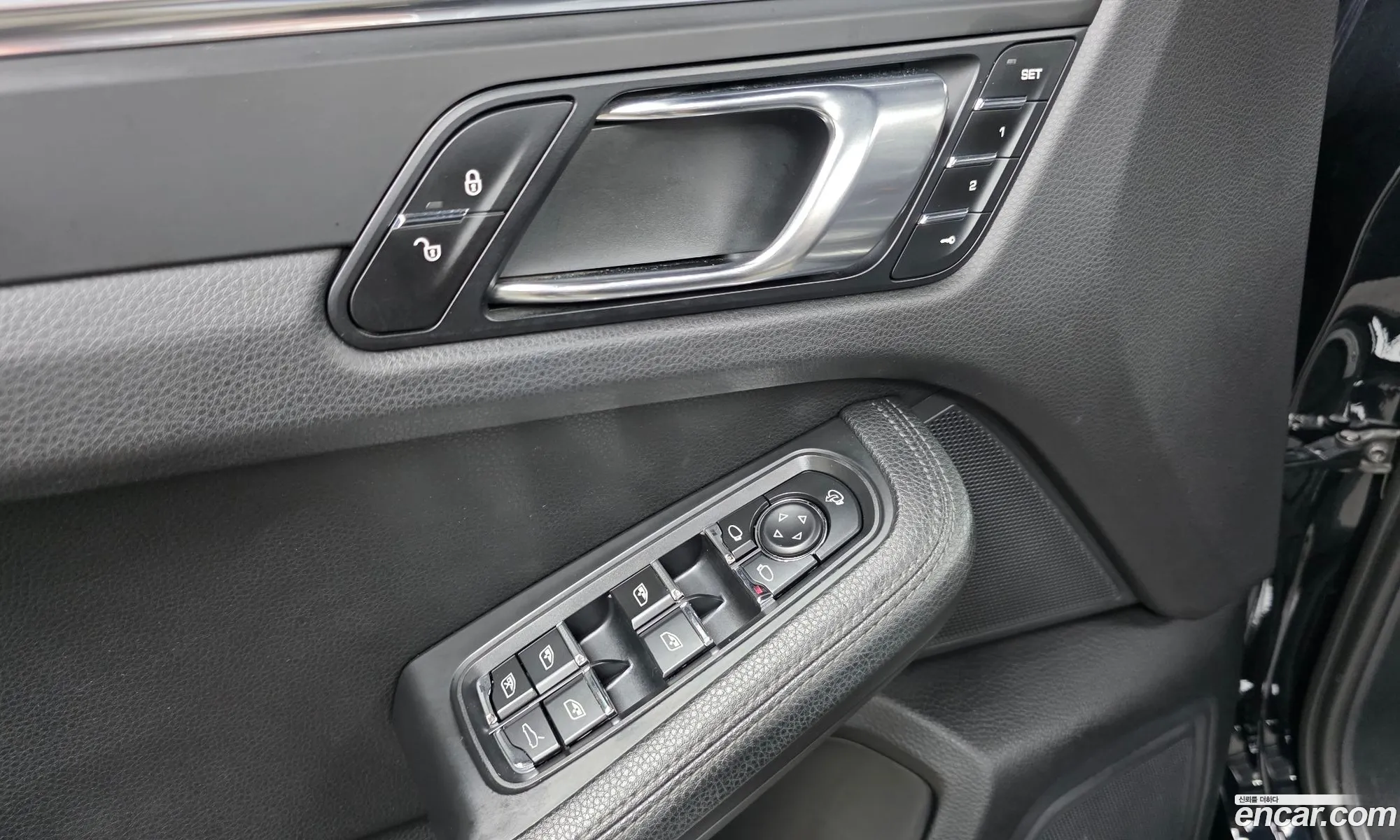 Porsche Macan 2014 WP1AA2958FLB03510 — 3