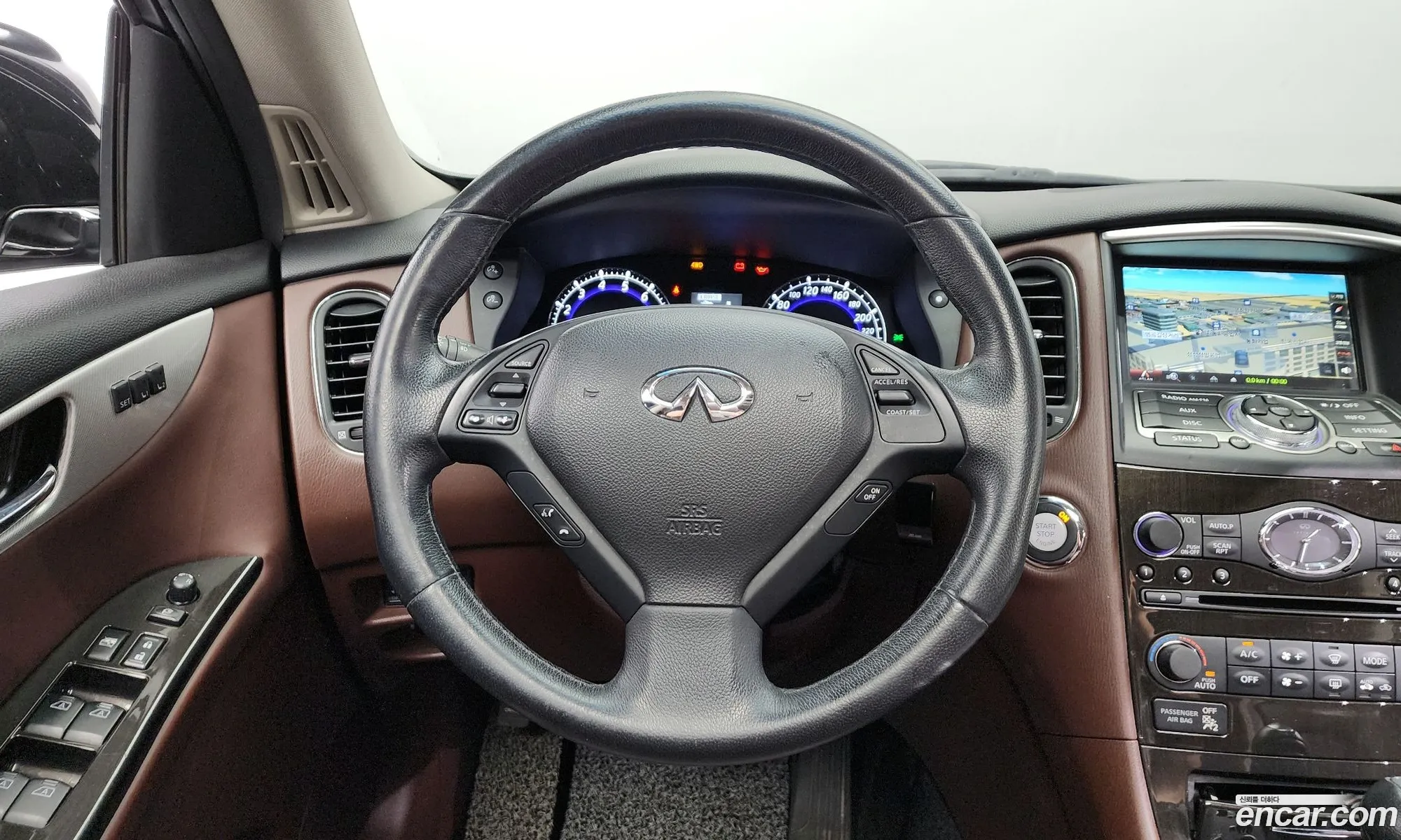 Infiniti QX50 2016 JNKBJ07F0GM500113 — 6