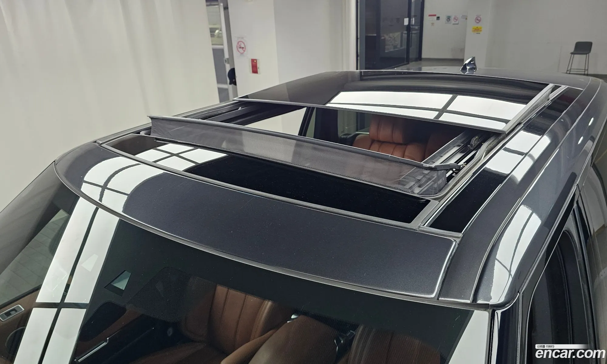 Land Rover Range Rover 2017 SALGA3FJ0HA325257 — 19