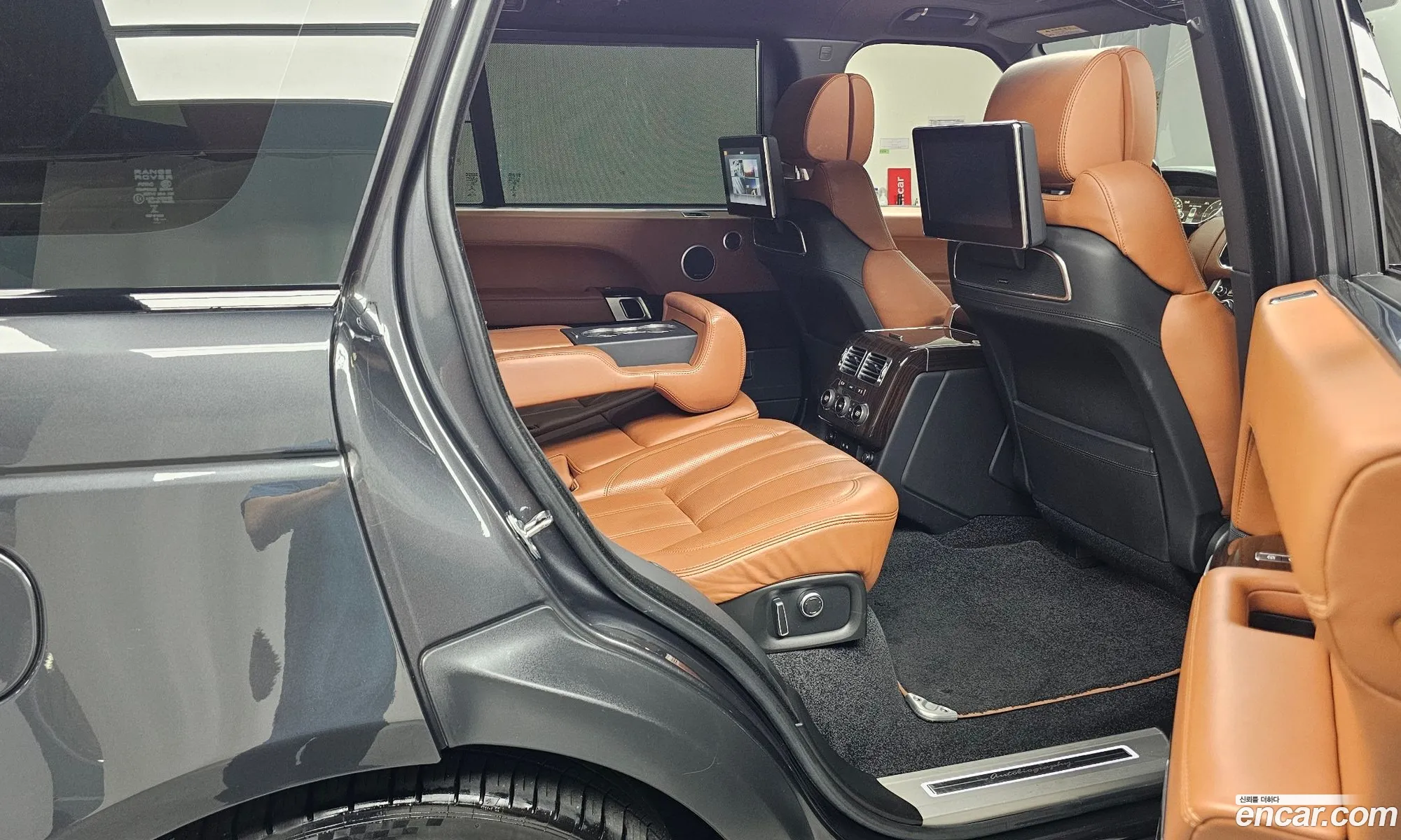 Land Rover Range Rover 2017 SALGA3FJ0HA325257 — 10