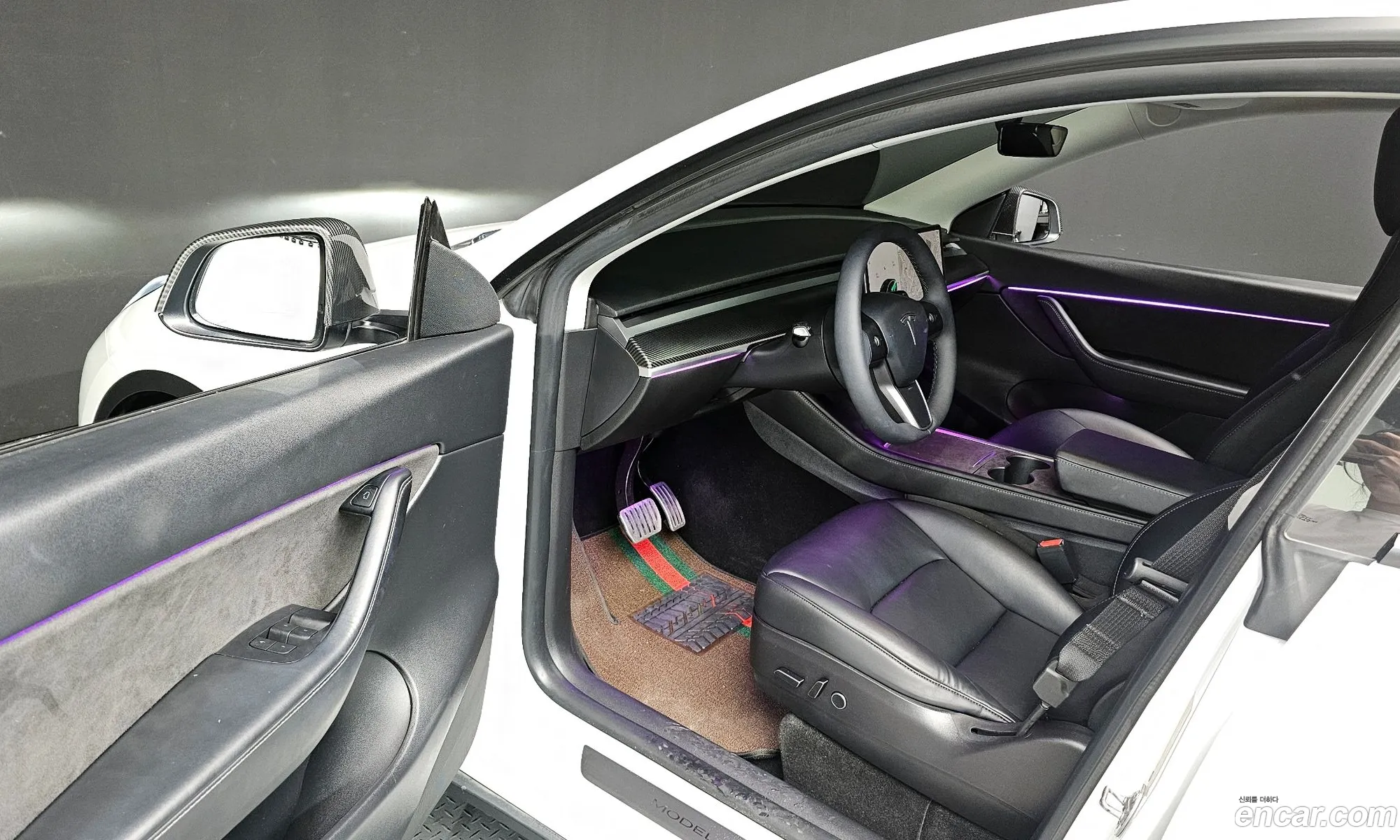 Tesla Model Y 2021 5YJYGDED7MF236928 — 8