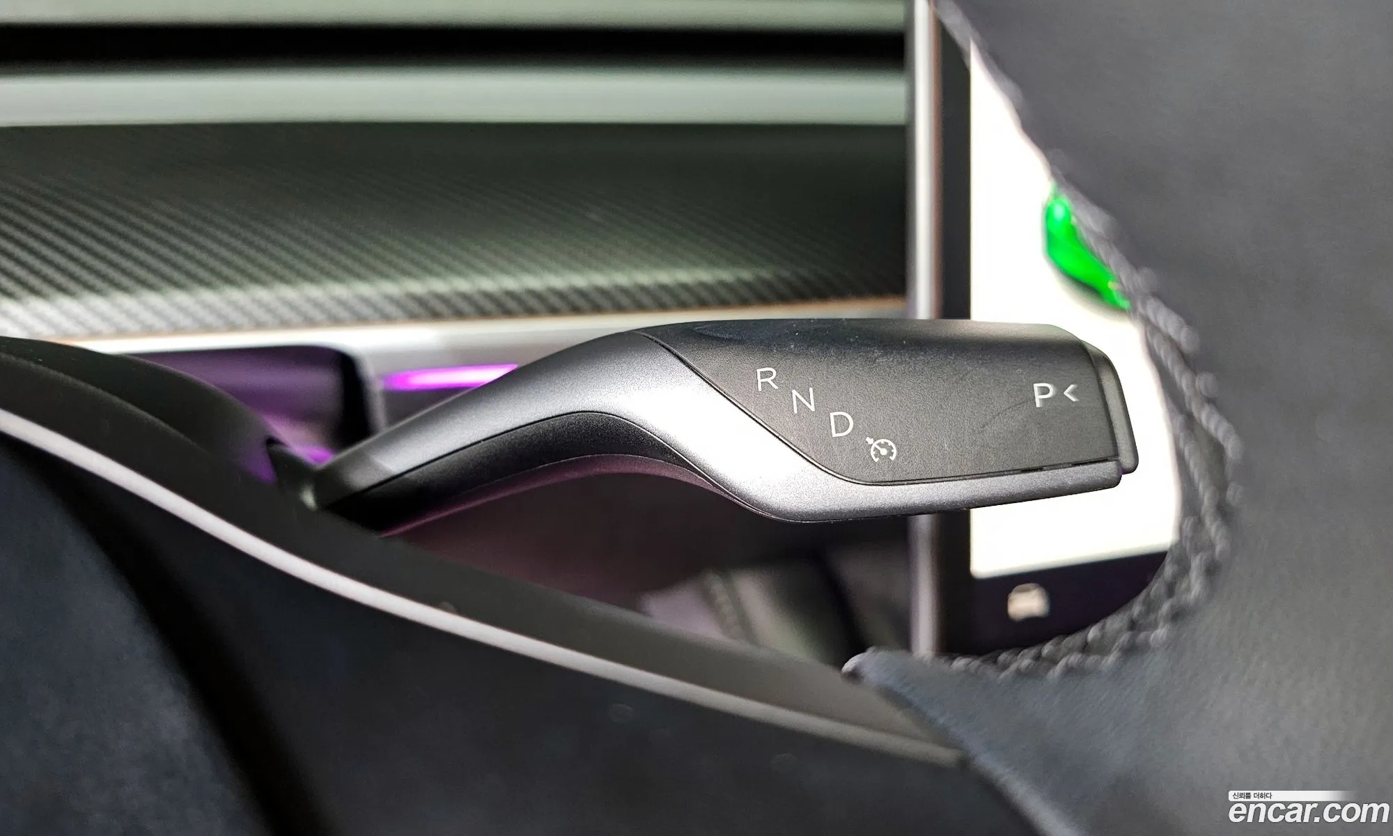 Tesla Model Y 2021 5YJYGDED7MF236928 — 5