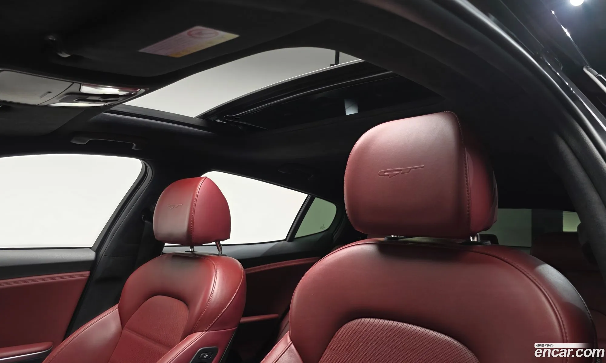 Kia Stinger 2018 — 13