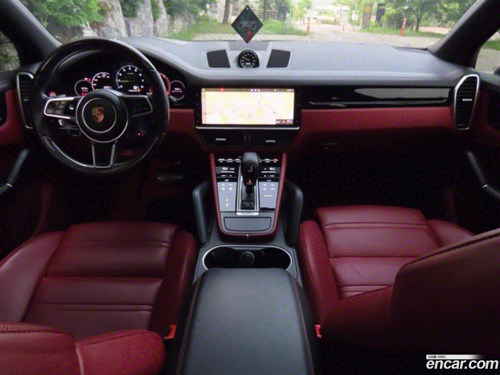Porsche Cayenne 2021 — 4