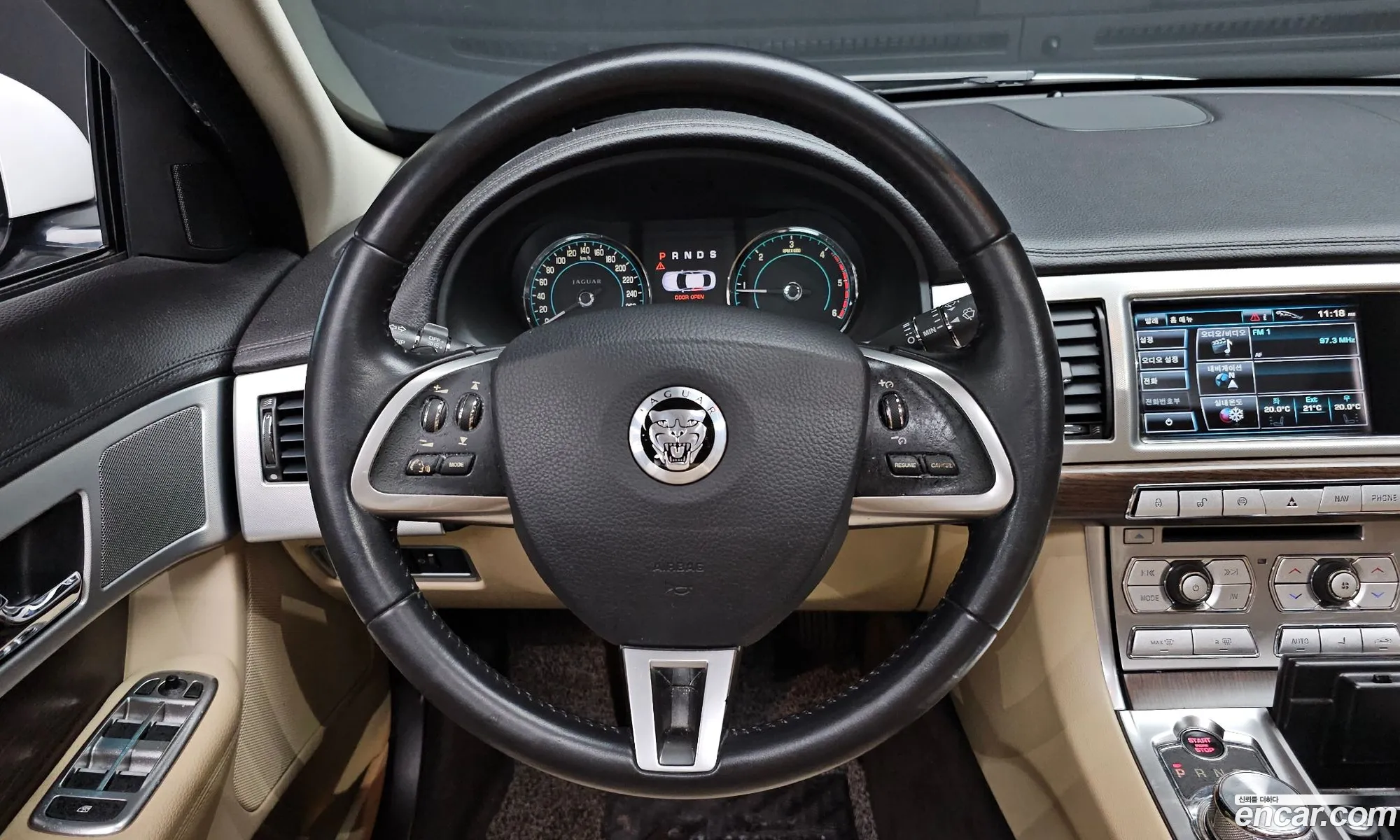 Jaguar XF 2013 SAJAA0548DNS84002 — 9