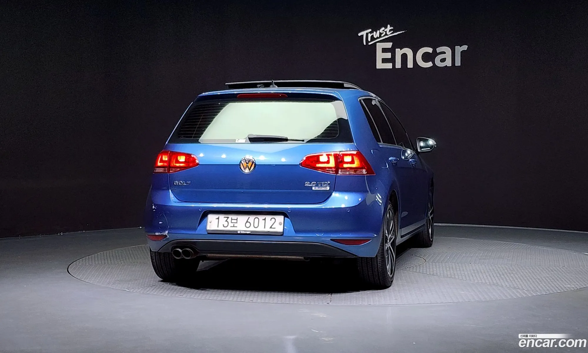 Volkswagen Golf 7th Gen 2014 — 2