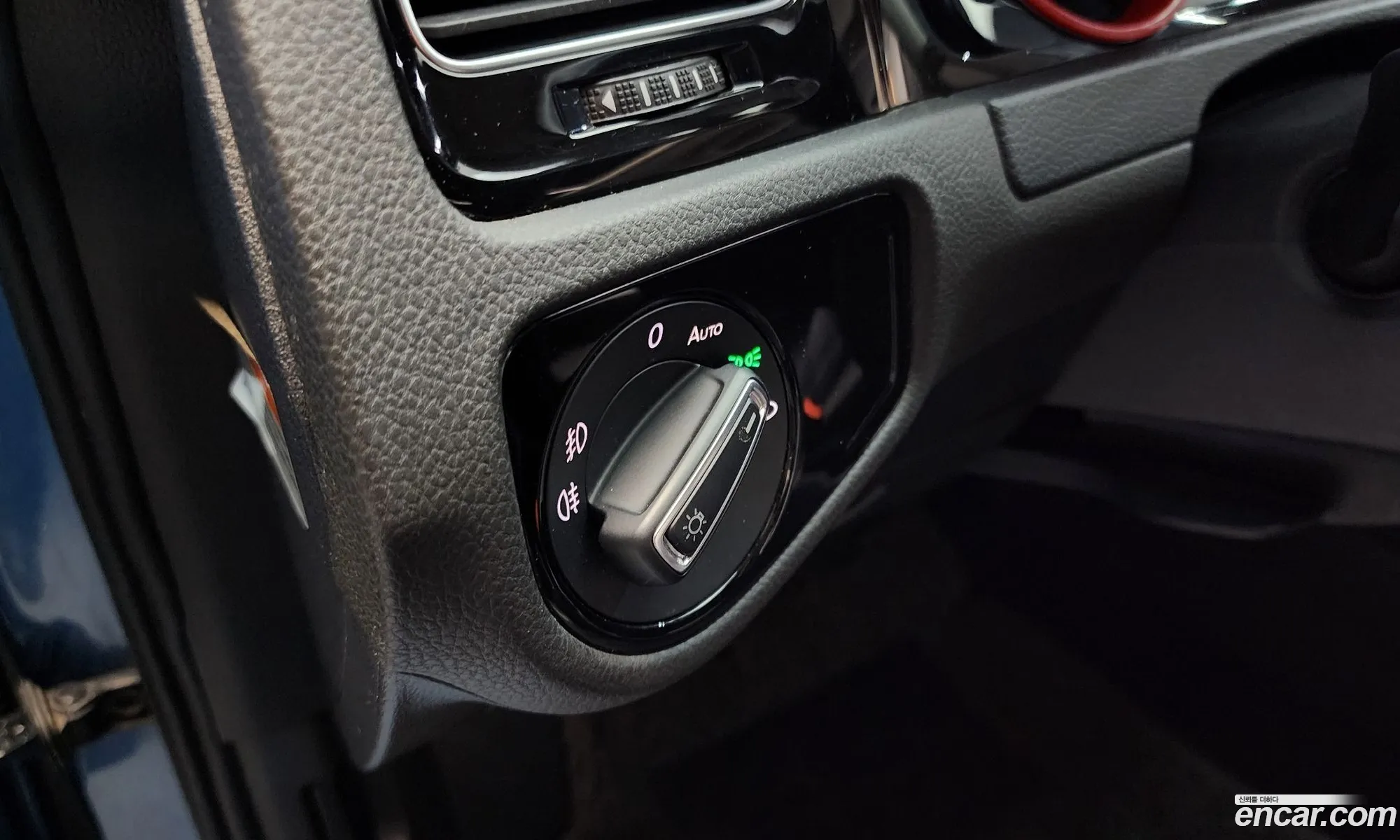 Volkswagen Golf 7th Gen 2014 — 4