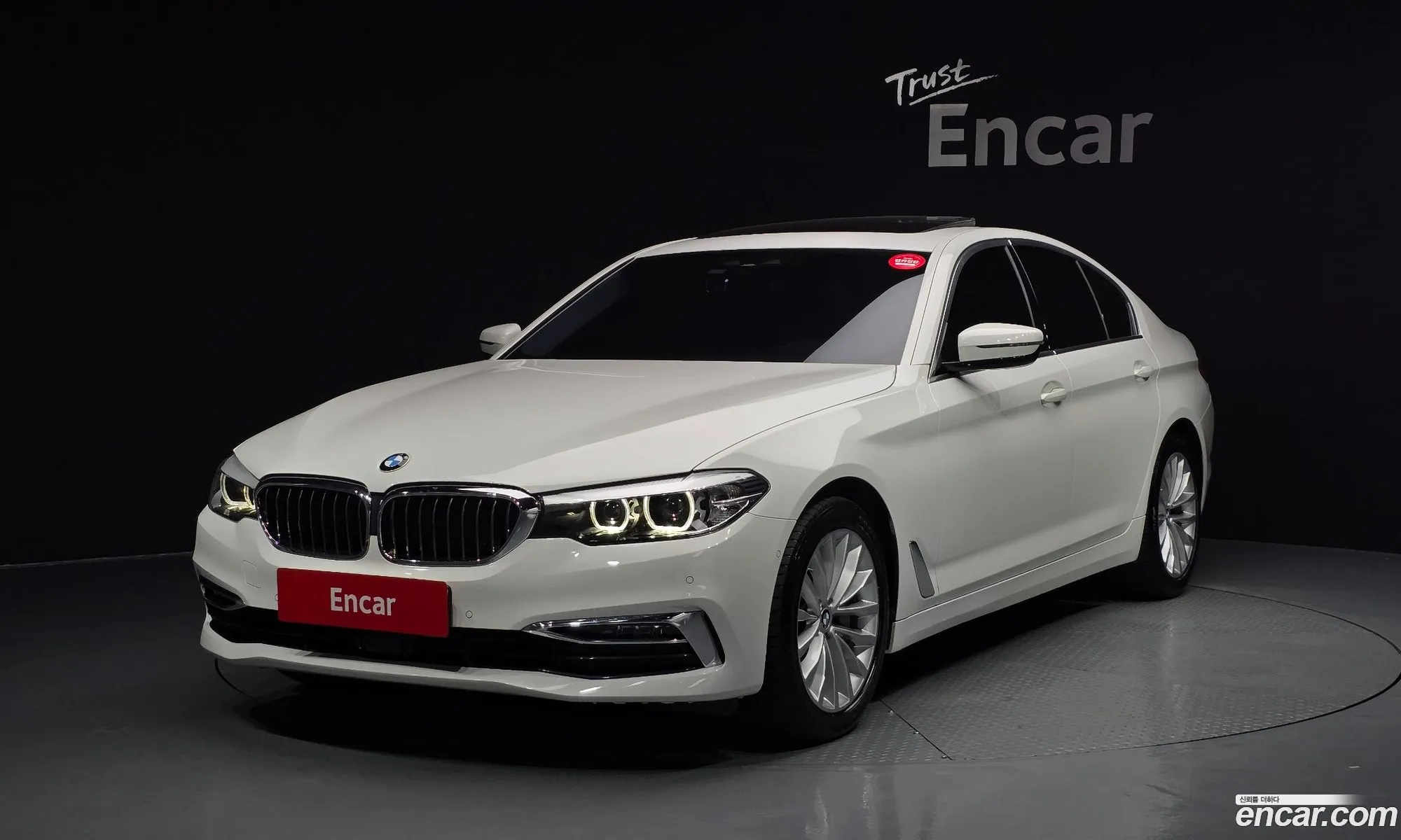 BMW 5 Series 2019 WBAJD3108KB317053 — 16