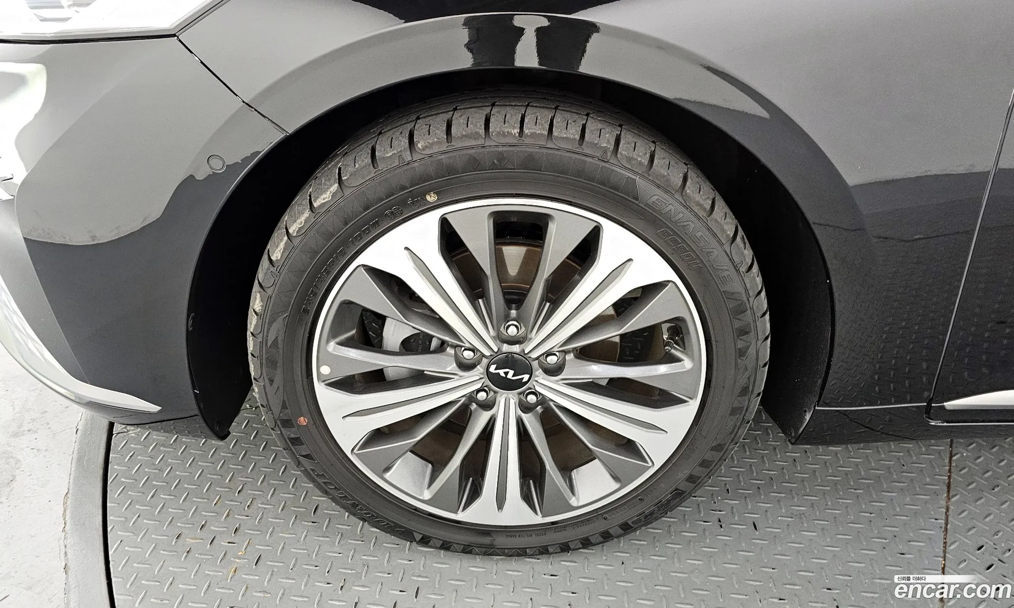Kia K8 Hybrid 2023 — 20