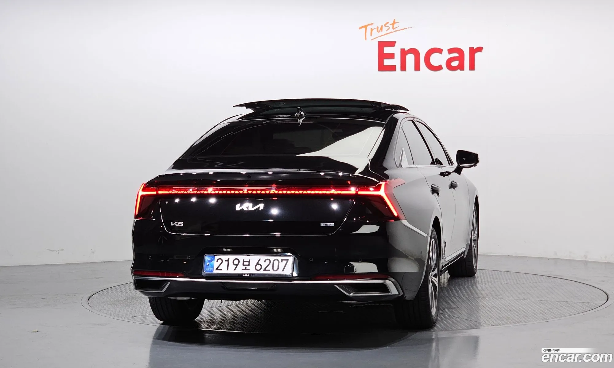Kia K8 Hybrid 2023 — 18
