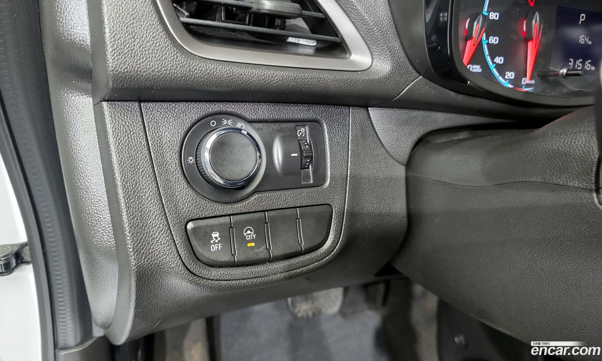 Chevrolet (GM Daewoo) Spark 2020 — 13