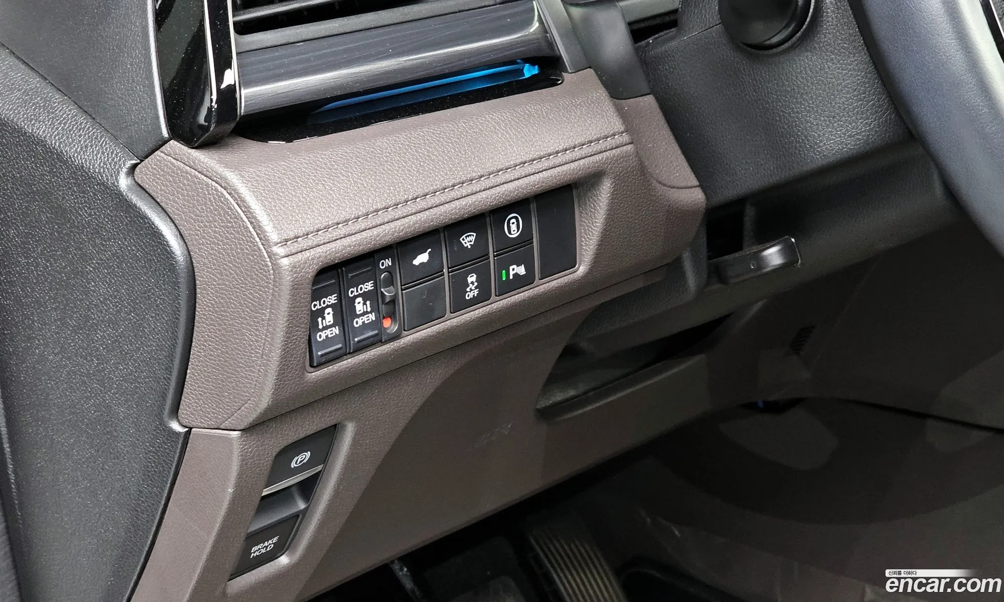 Honda Odyssey 2022 5KBRL6890NB600551 — 10