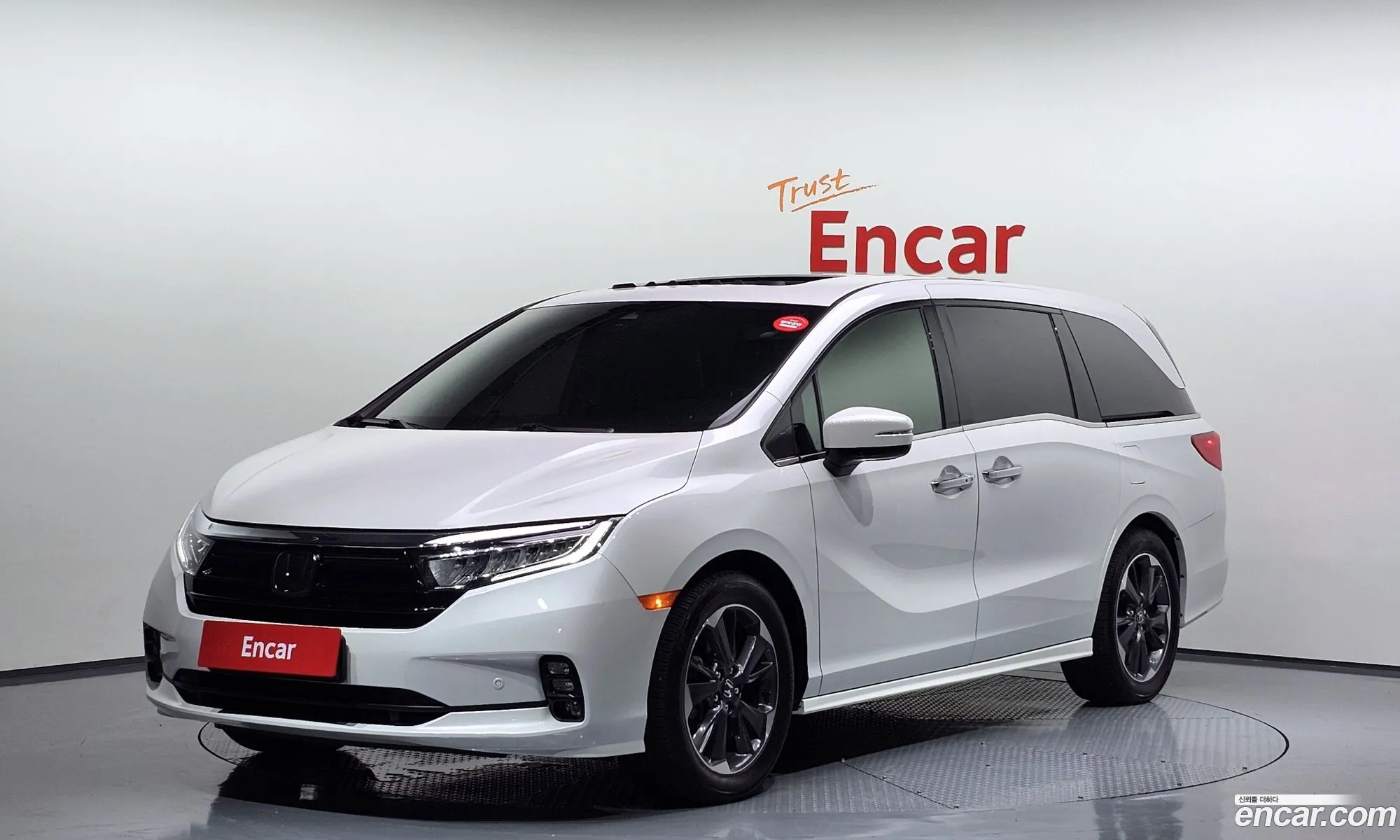 Honda Odyssey 2022 5KBRL6890NB600551 — 4