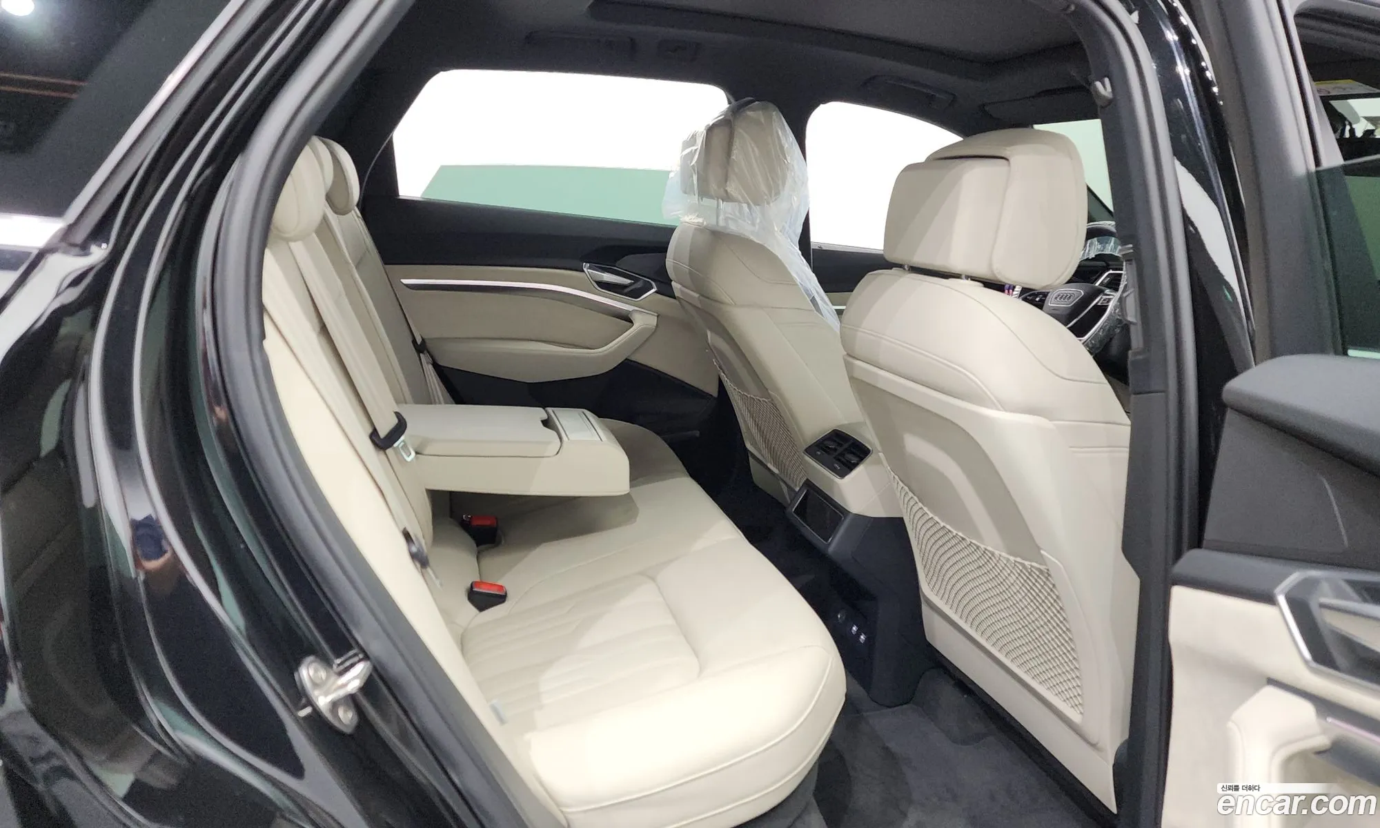Audi e-tron 2020 WAUZZZGE7LB030752 — 19