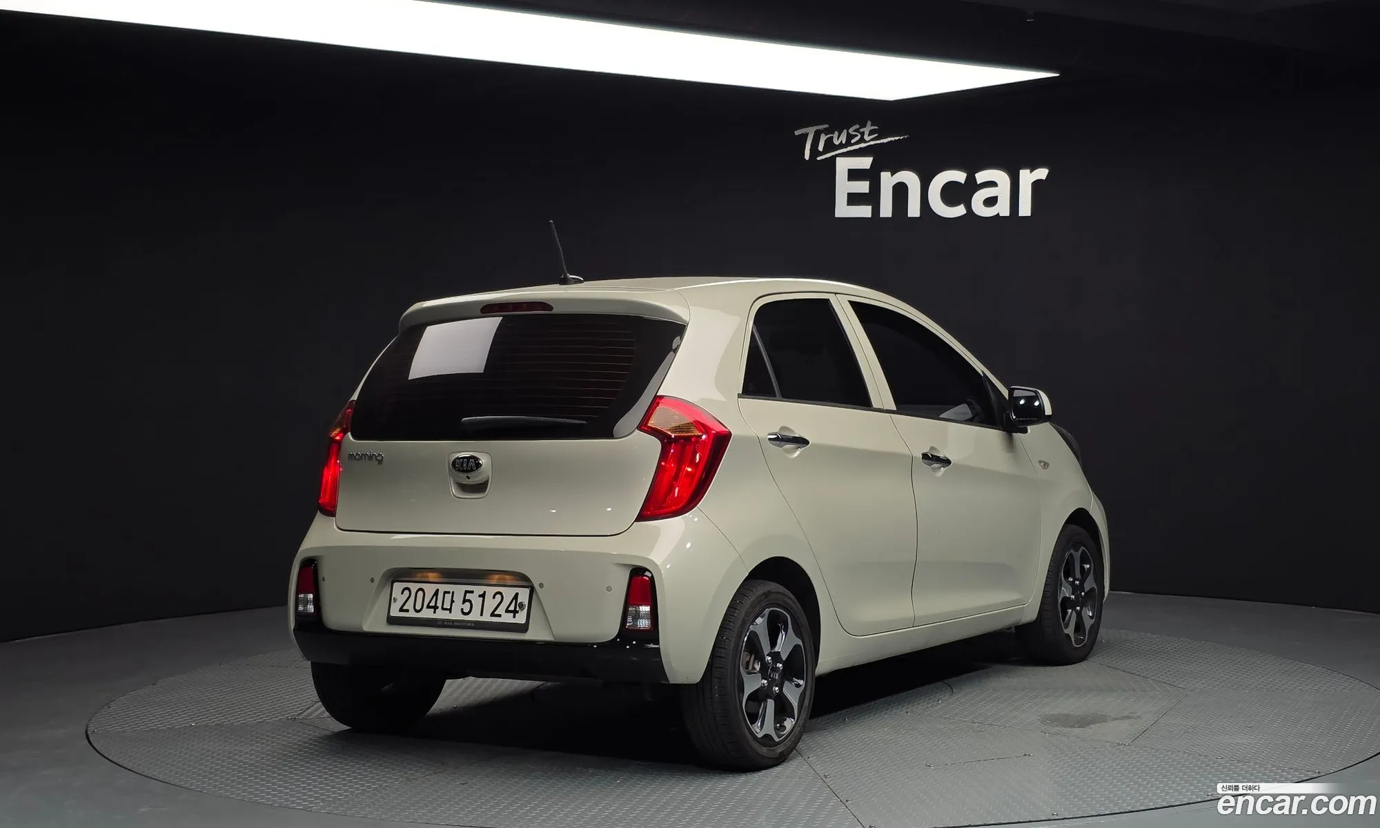 Kia Morning 2015 — 17