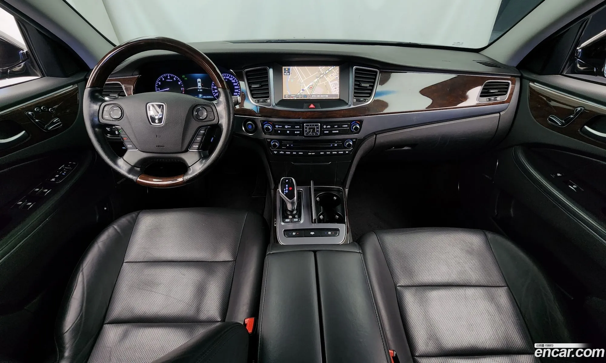 Hyundai Equus 2014 — 11