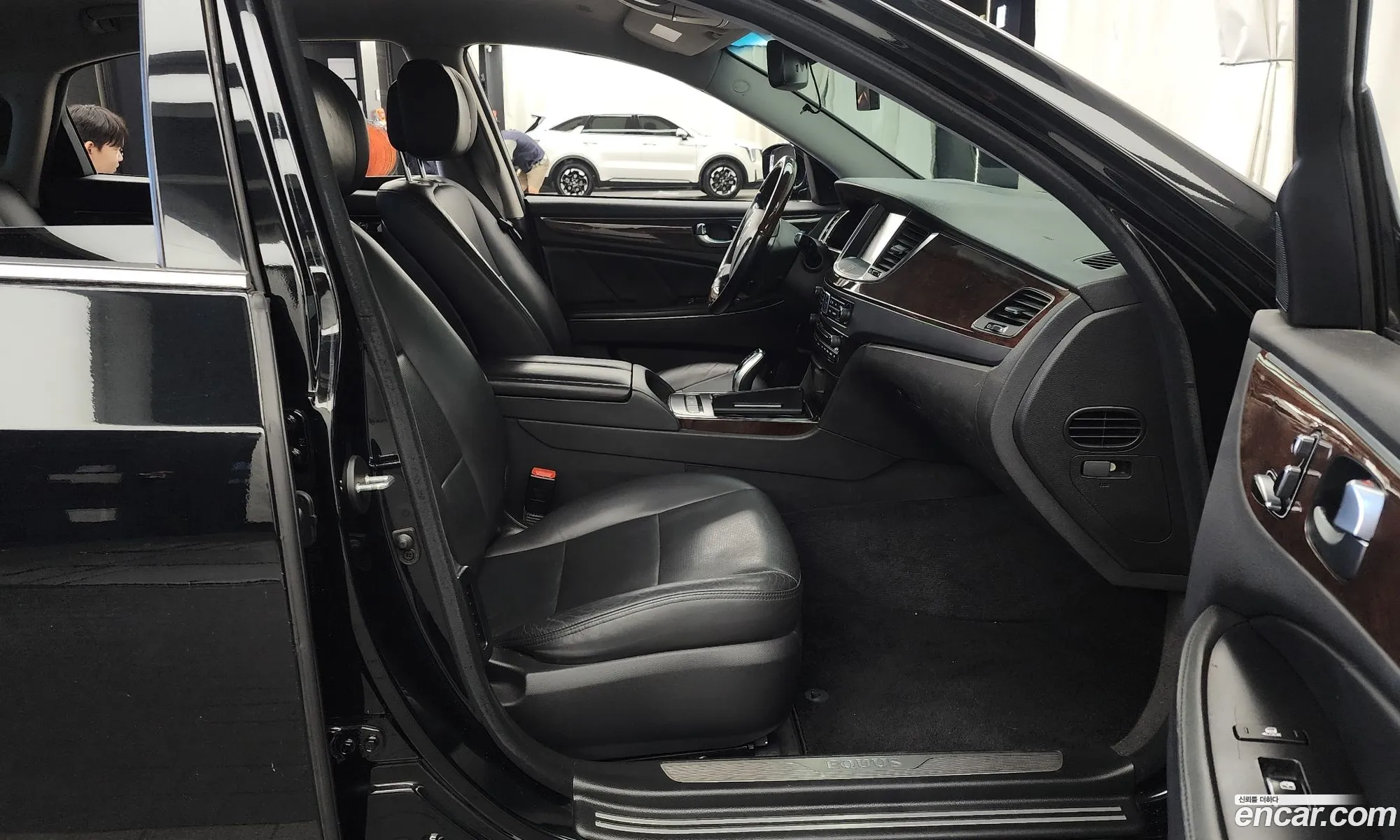Hyundai Equus 2014 — 7