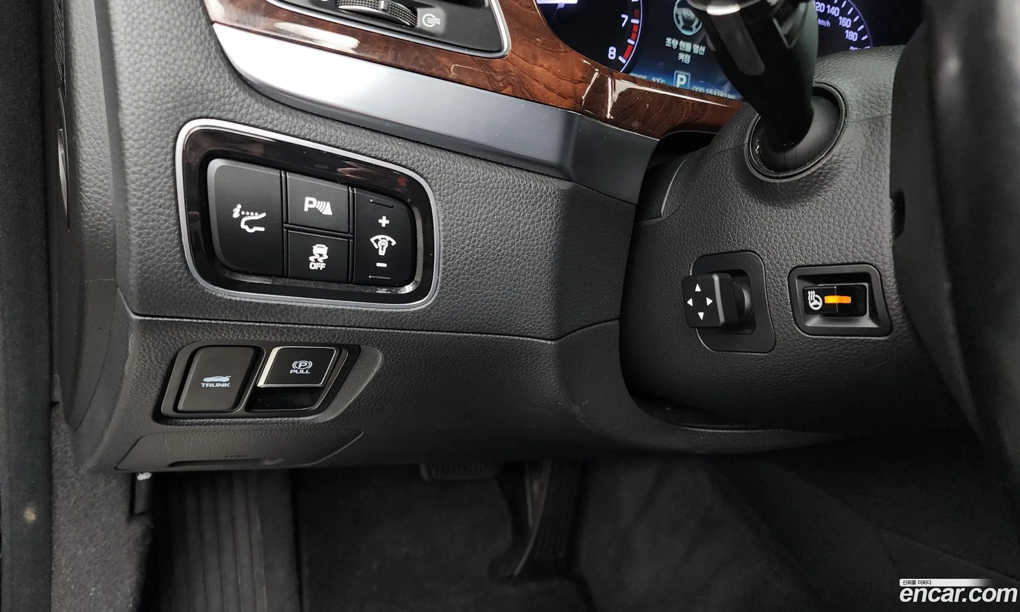 Hyundai Equus 2014 — 16