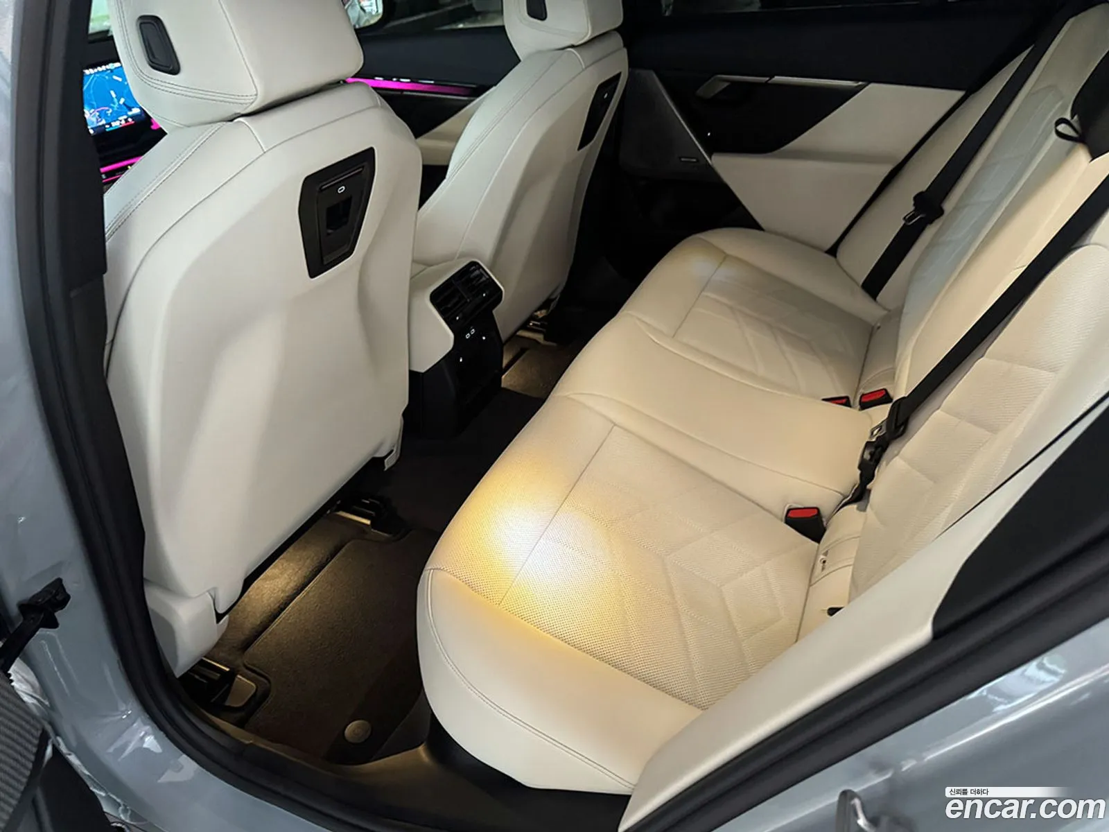 BMW 5 Series 2025 — 3