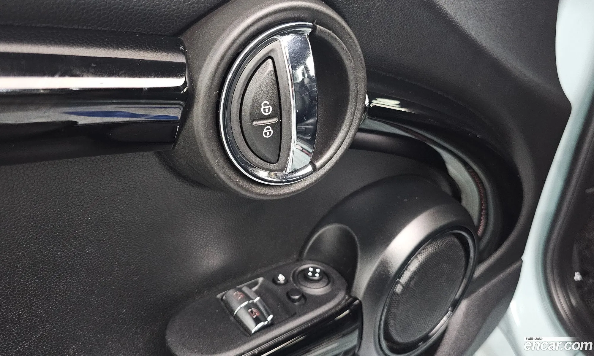 Mini Cooper S 2019 WMWXM9101K2H04947 — 4