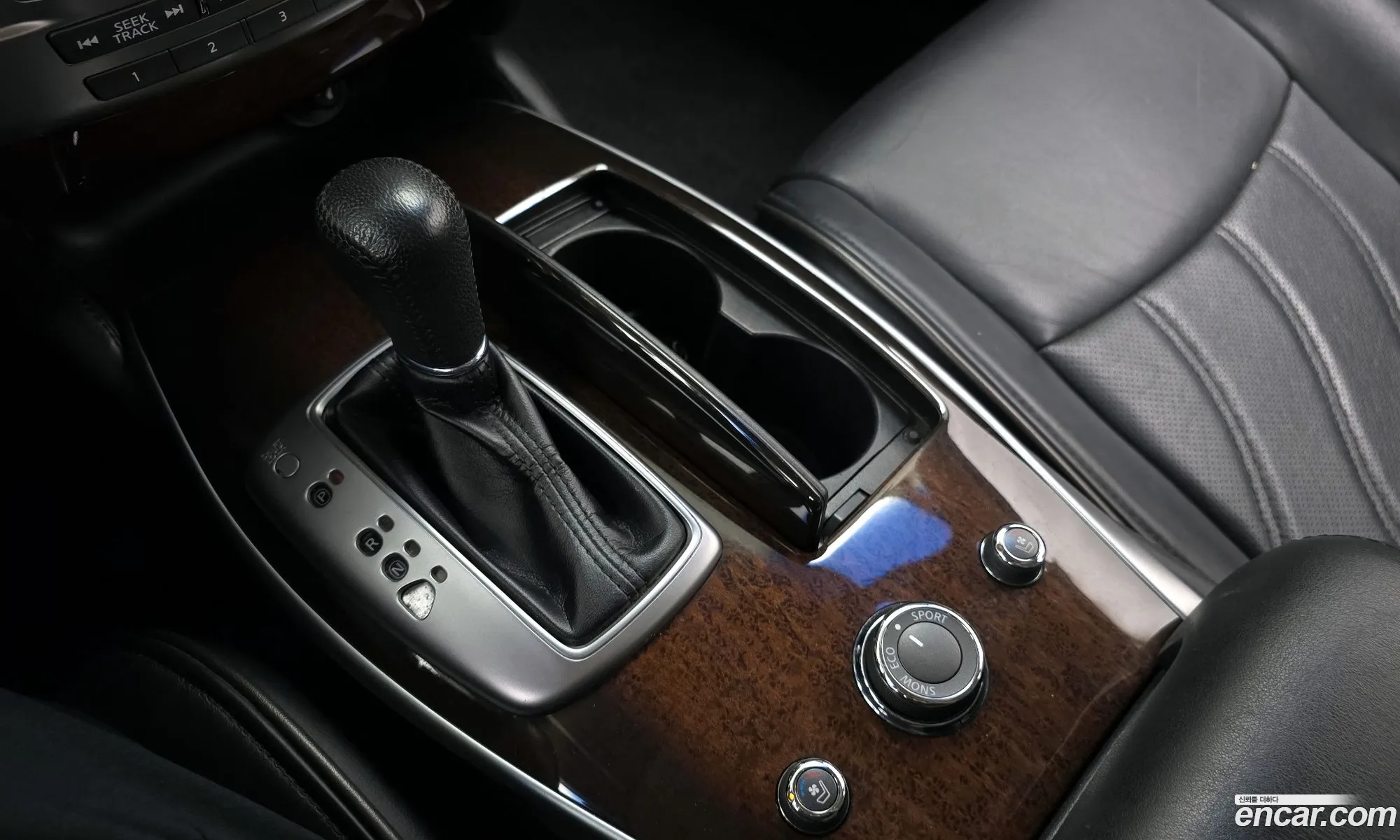 Infiniti JX35