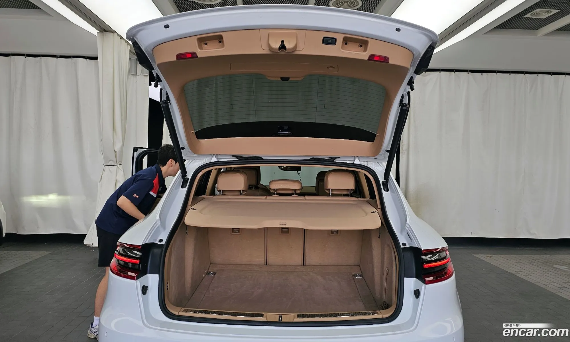 Porsche Macan 2014 WP1AD2954FLB81726 — 10