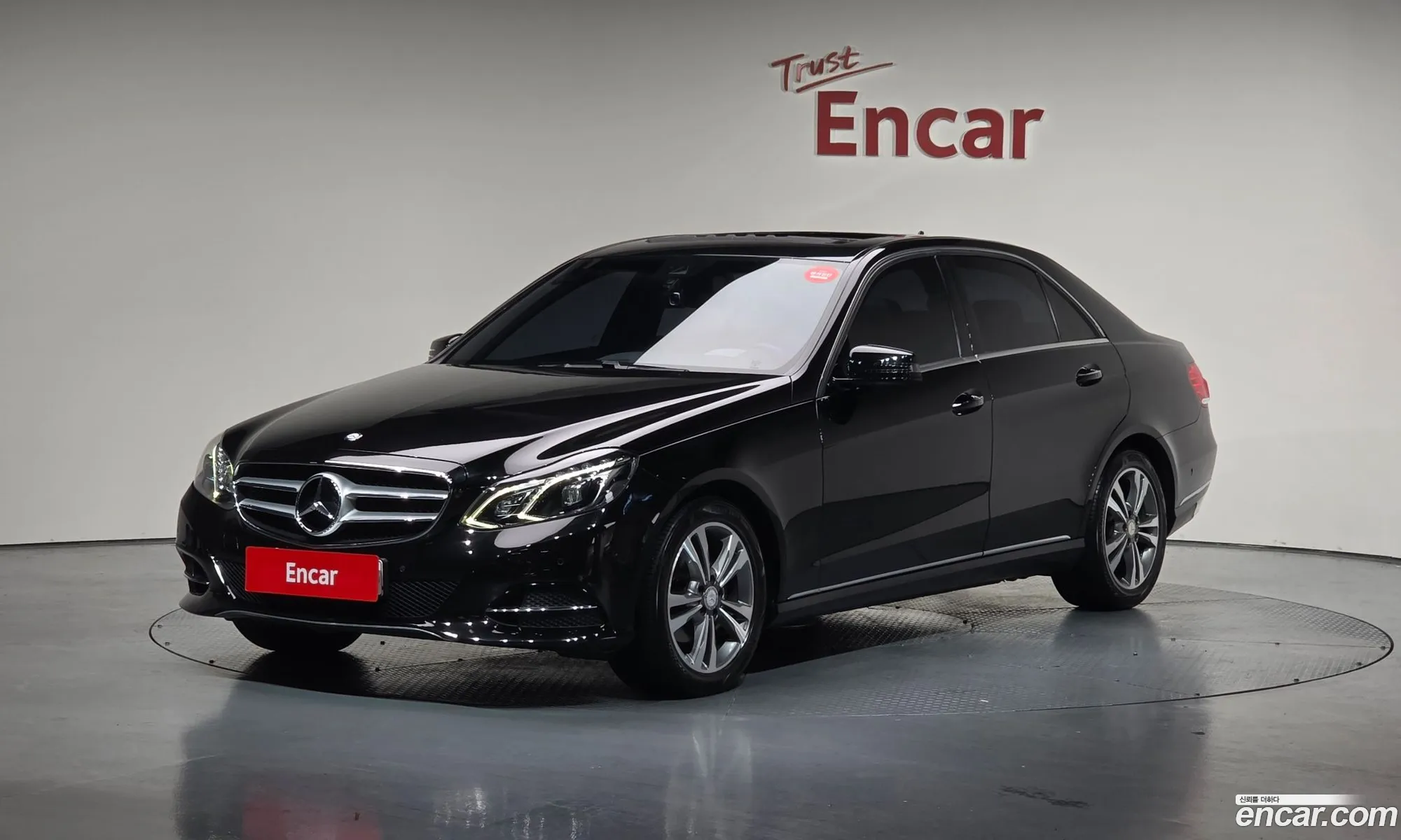 Mercedes-Benz E-Class W212 2014 WDDHF0CB6EB012427 — 2