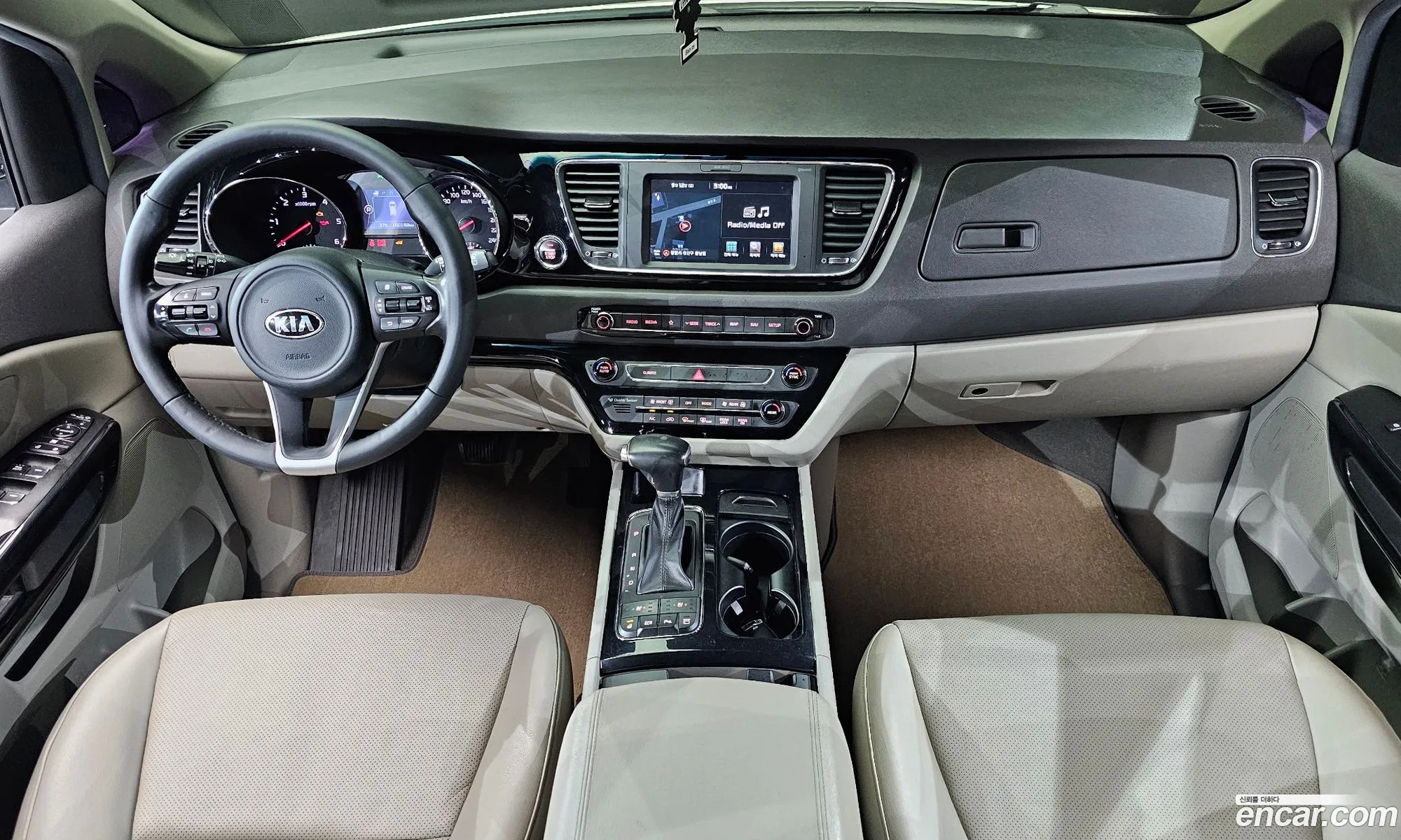 Kia Carnival 2018 — 4