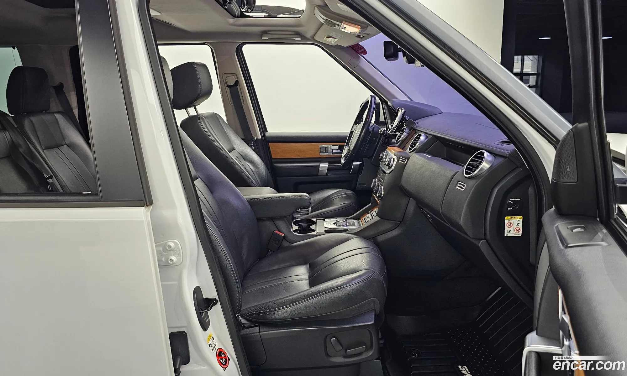Land Rover Discovery 4 2015 SALLAAAG6FA739954 — 5