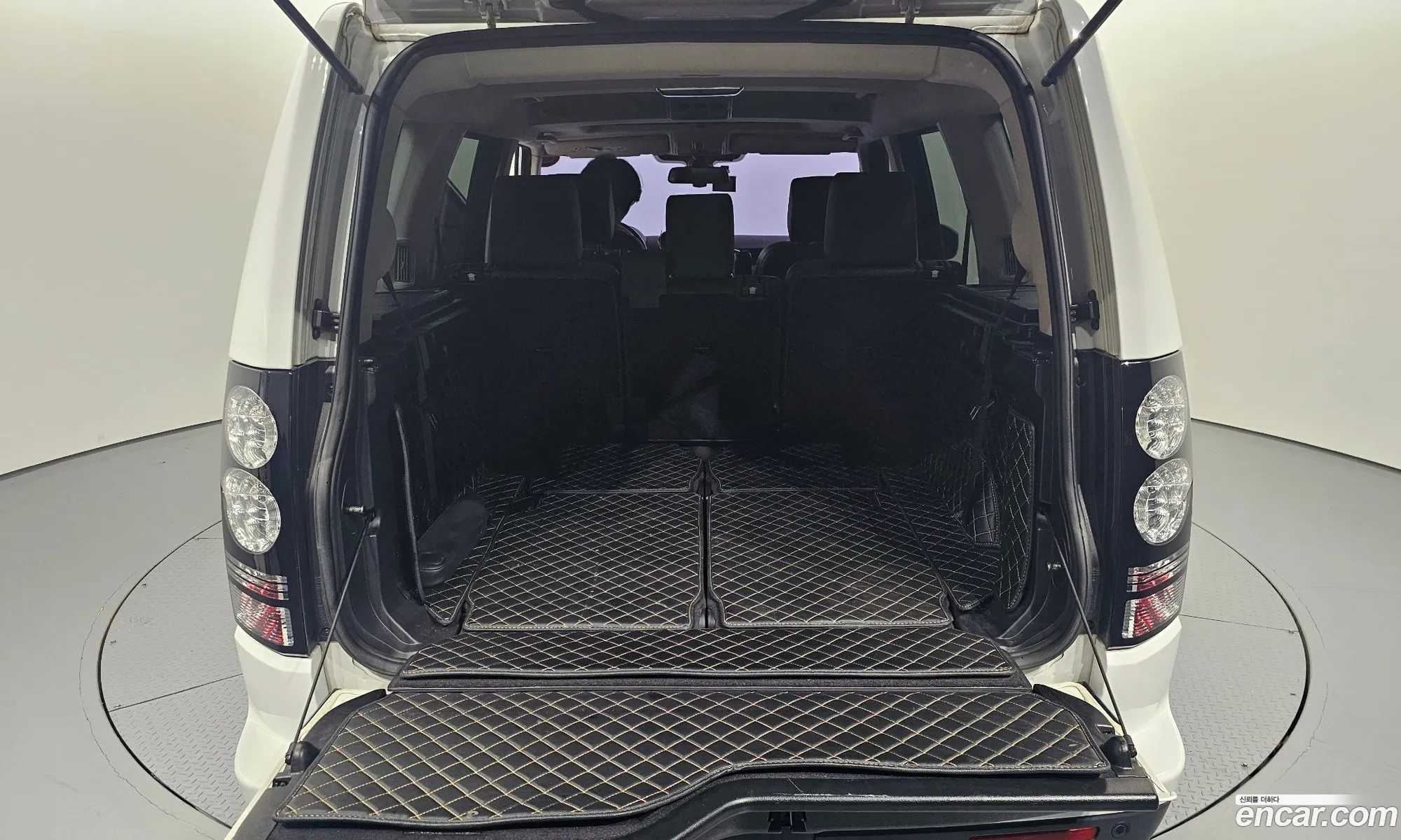 Land Rover Discovery 4 2015 SALLAAAG6FA739954 — 10