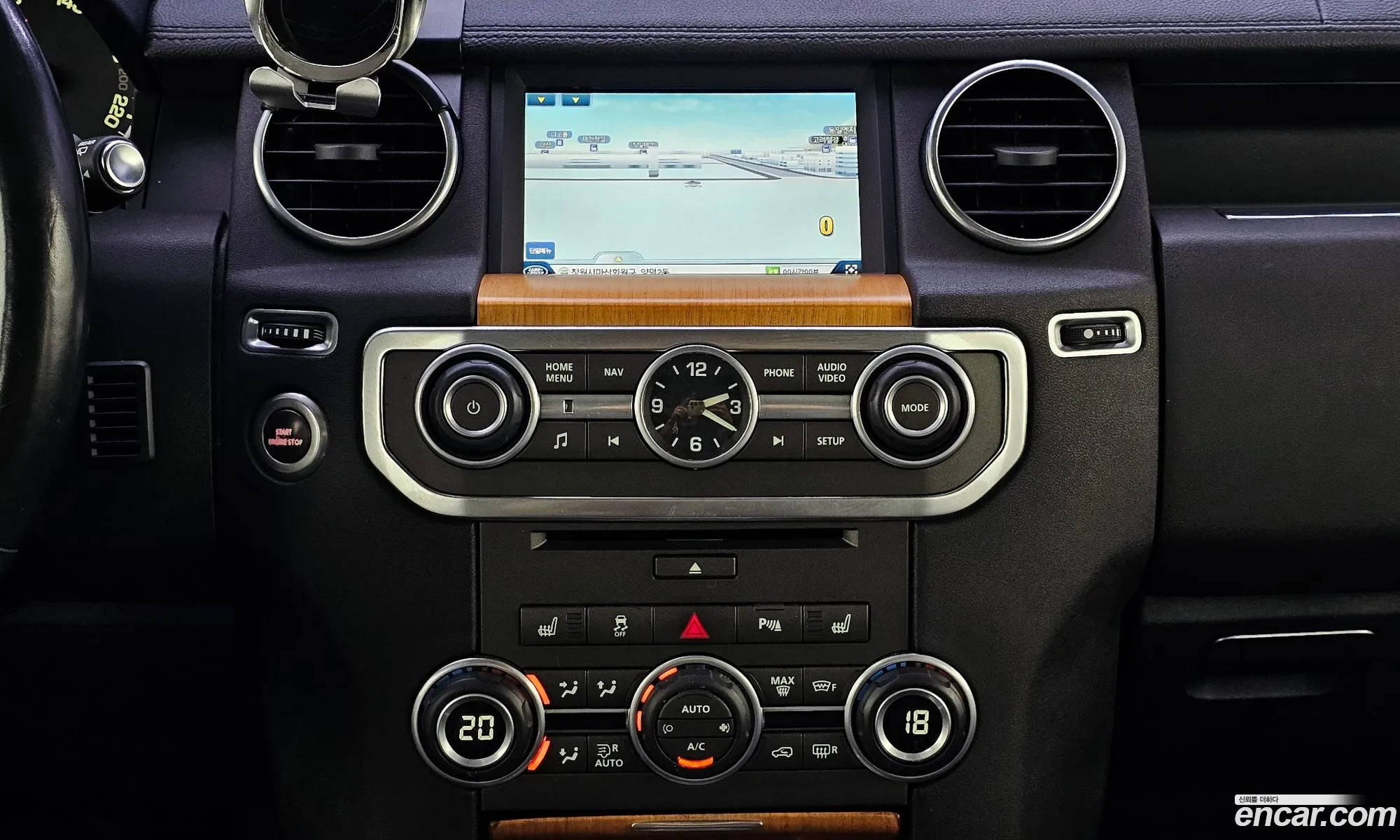 Land Rover Discovery 4 2015 SALLAAAG6FA739954 — 8