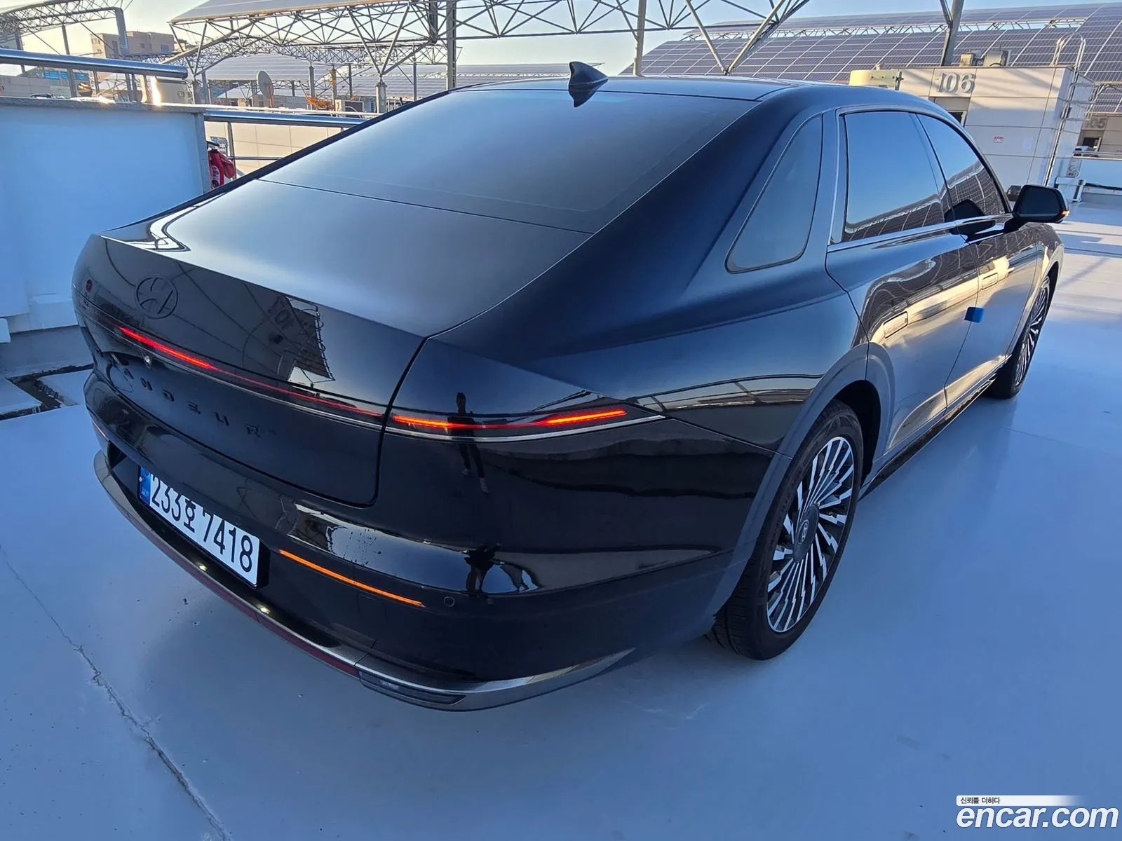 Hyundai Grandeur Hybrid 2024 — 4