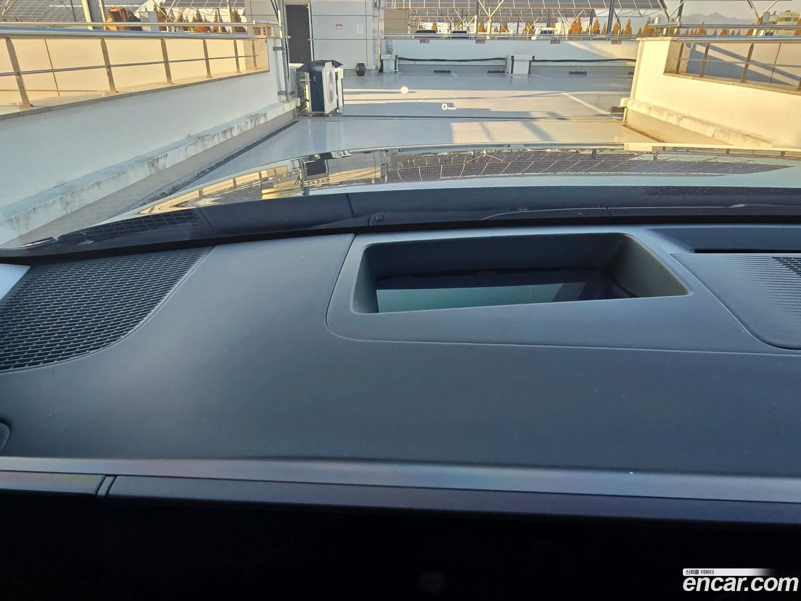 Hyundai Grandeur Hybrid 2024 — 7