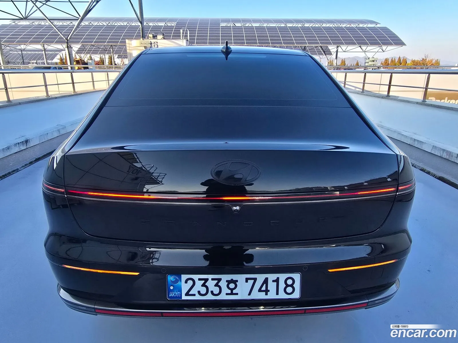 Hyundai Grandeur Hybrid 2024 — 17