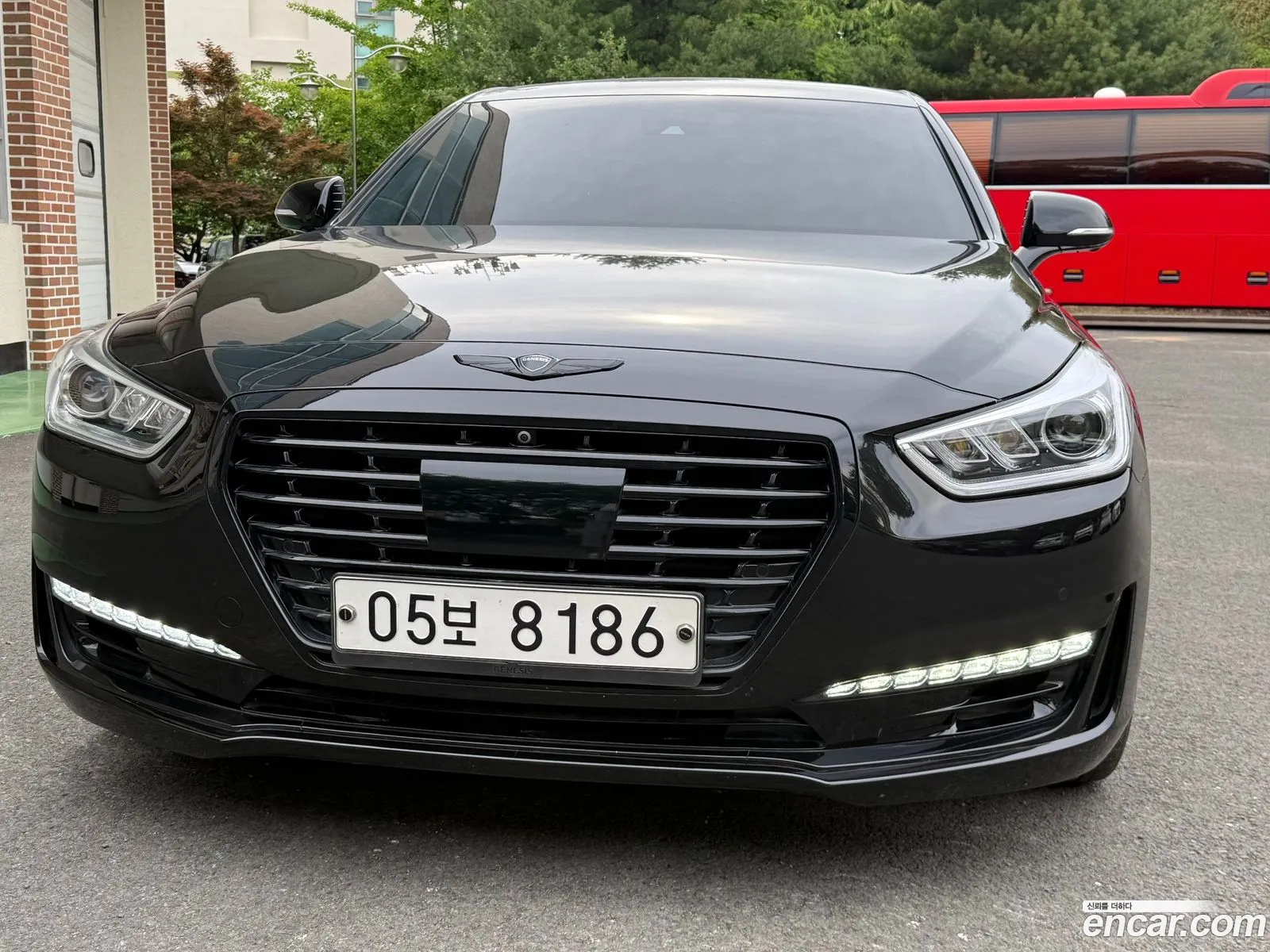 Genesis EQ900 2017 — 18