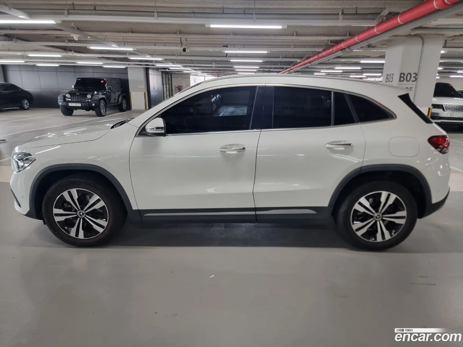 Mercedes-Benz GLA-Class H247 2021 — 18