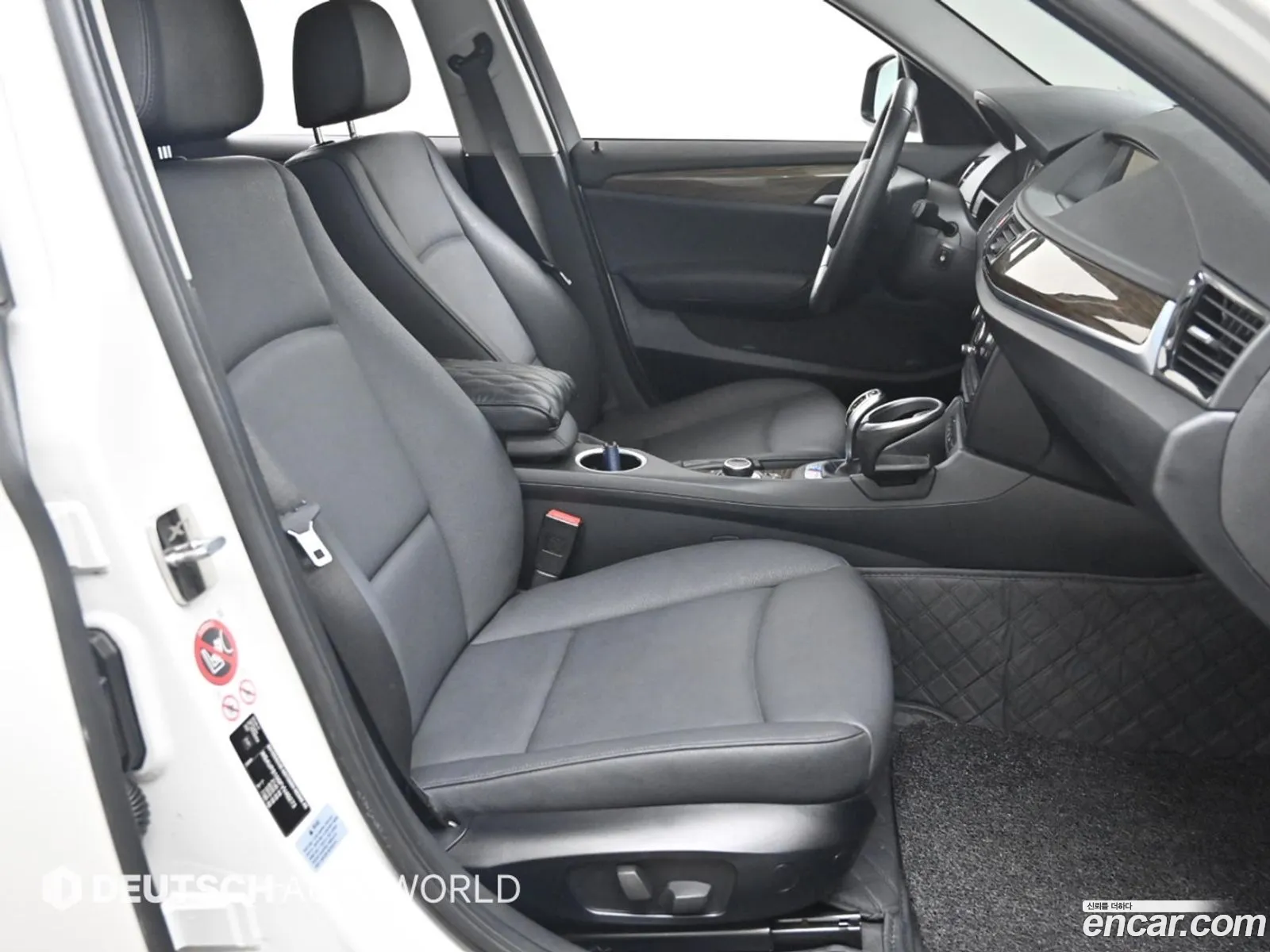 BMW X1 2015 — 12