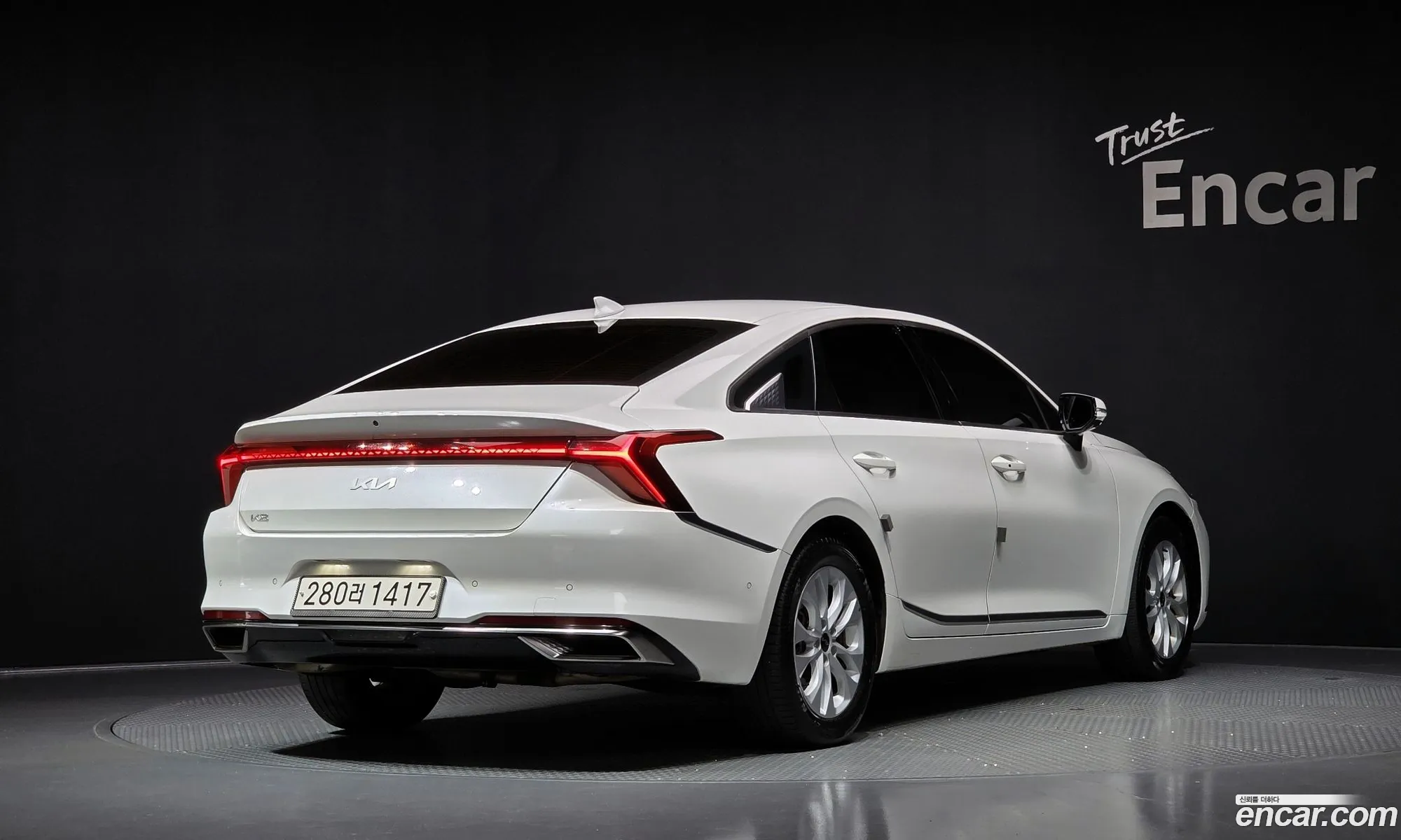Kia K8 2021 — 8